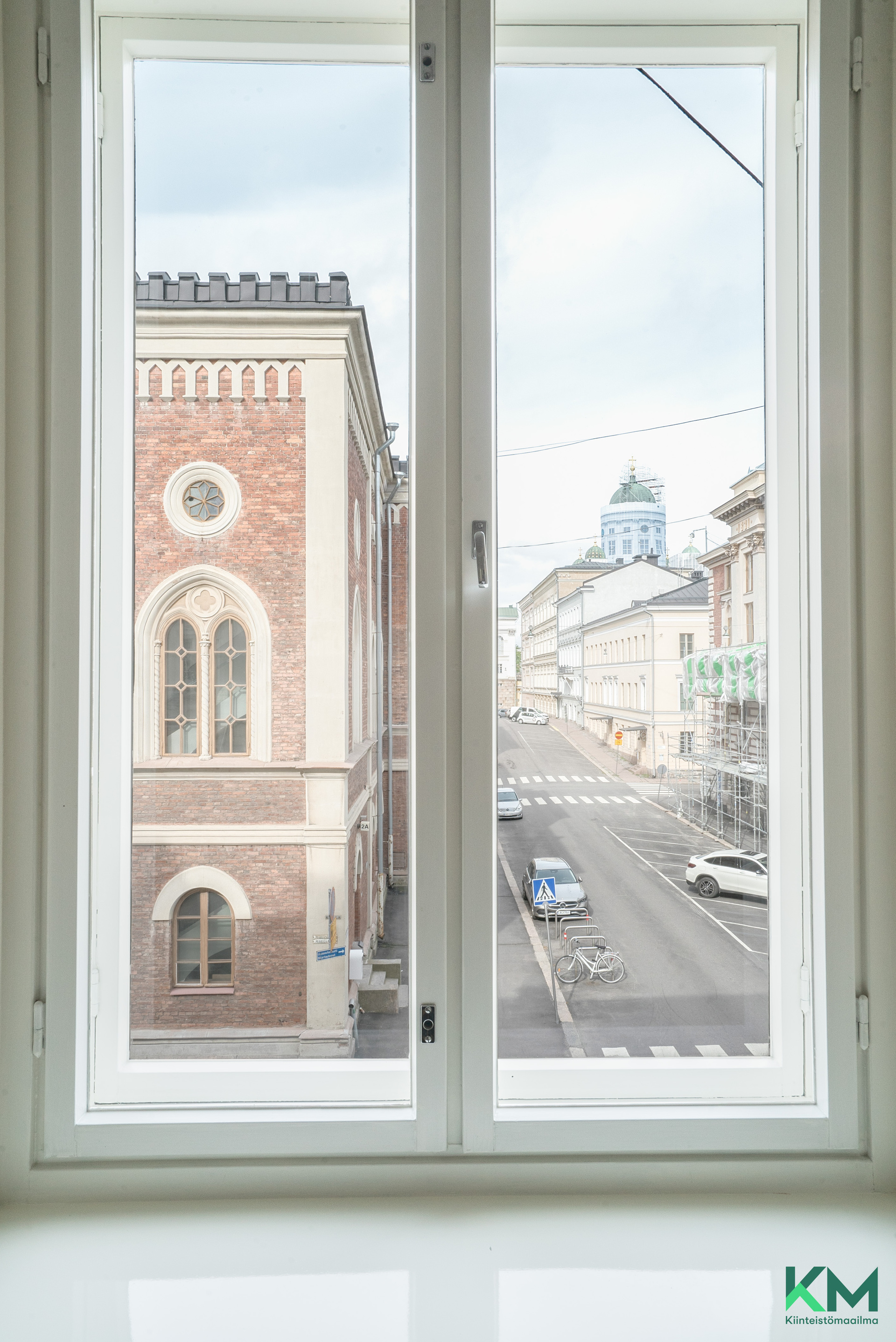Oh:sta näkymä Tuomiokirkolle ja Ritarihuoneelle