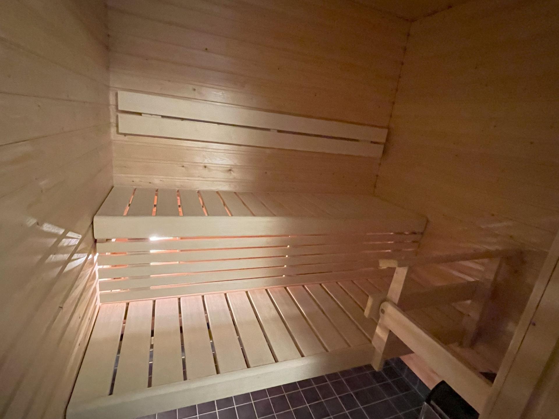 sauna, myyjän ottama kuva