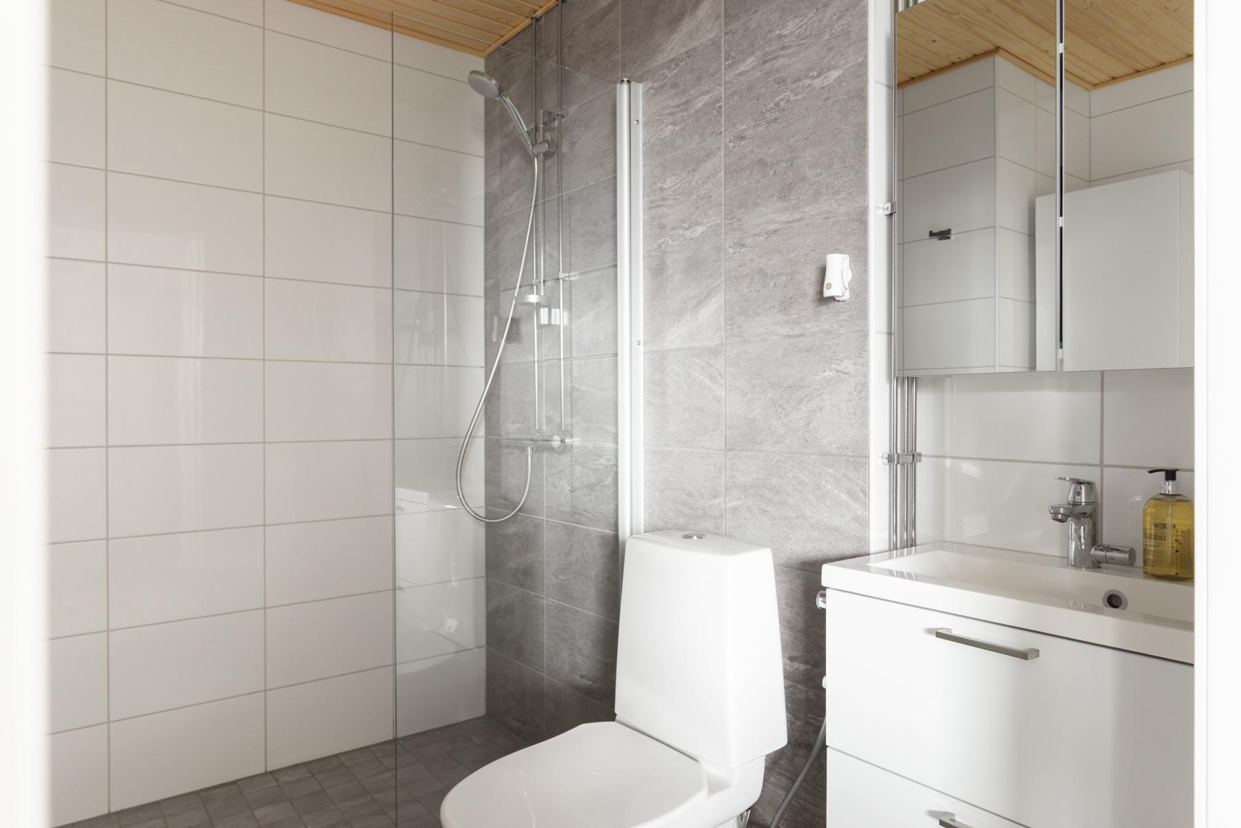 Lipstikkakuja 5, Asola, Vantaa