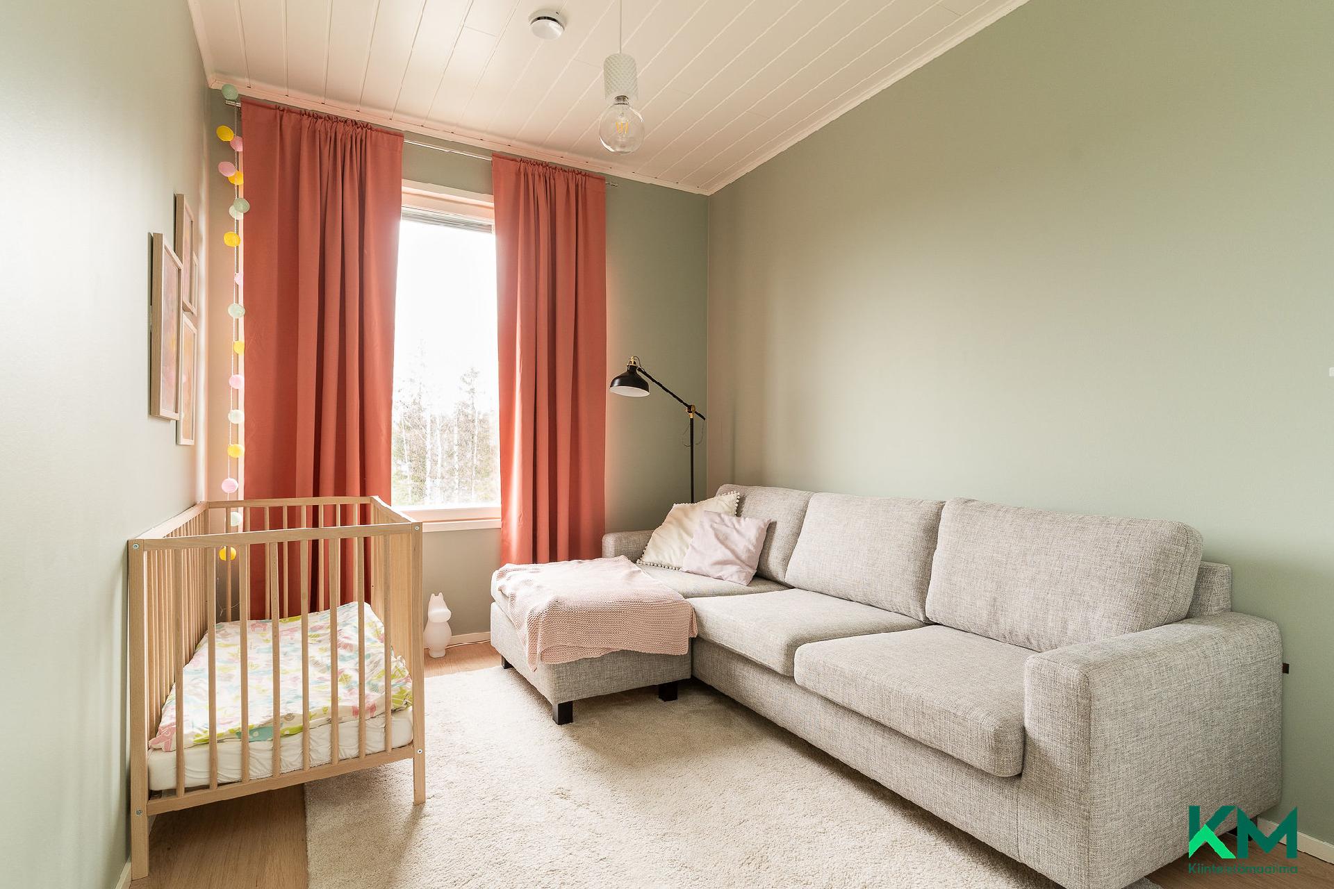 Linnakiventie 1 a, Kurikka, Pirkkala