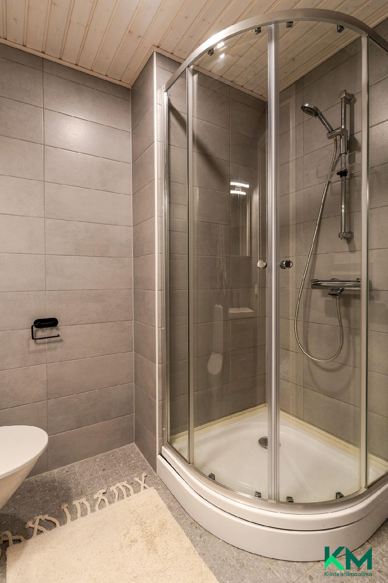 Linnakiventie 1 a, Kurikka, Pirkkala