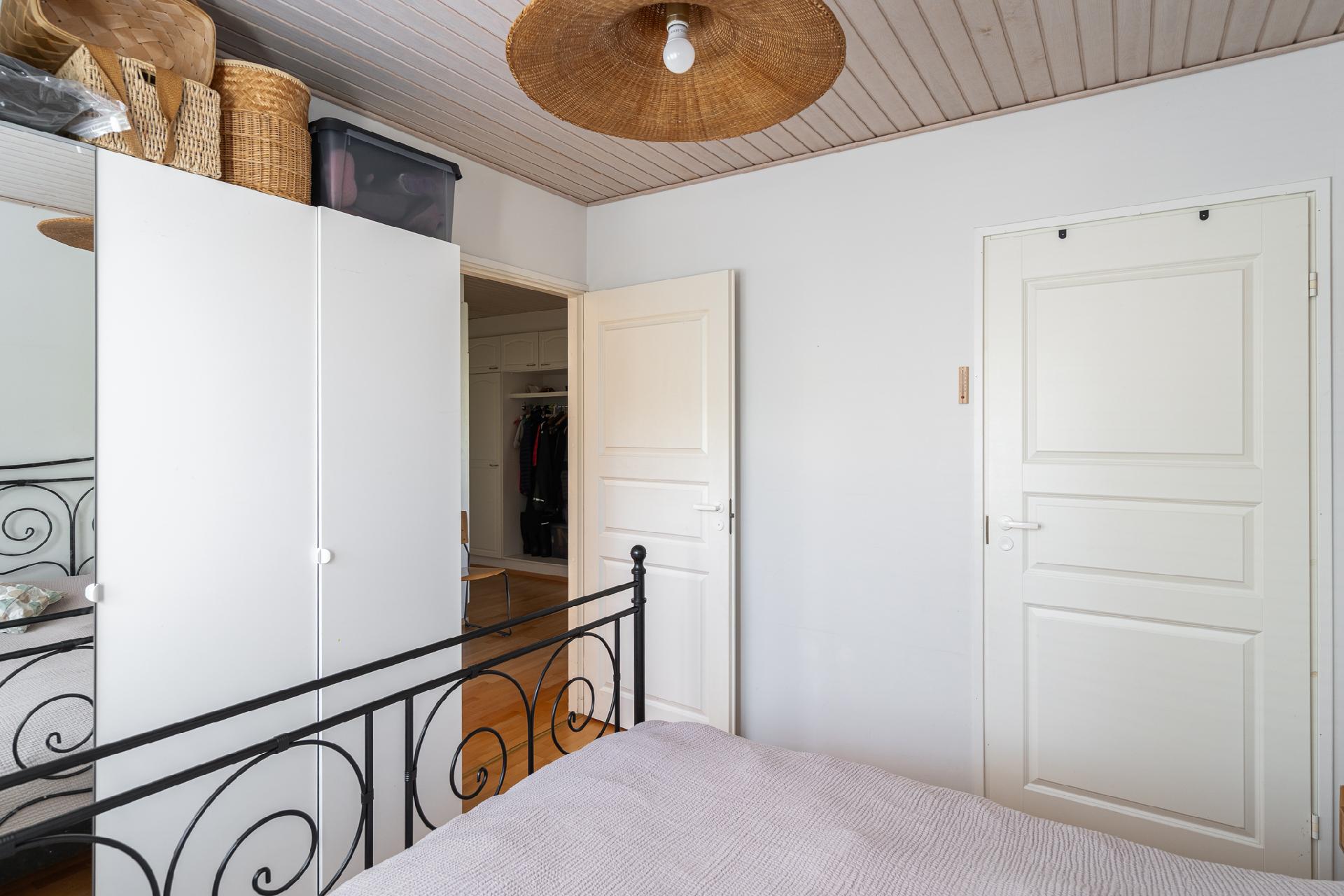 Varstatie 16, Luolaja, Hämeenlinna