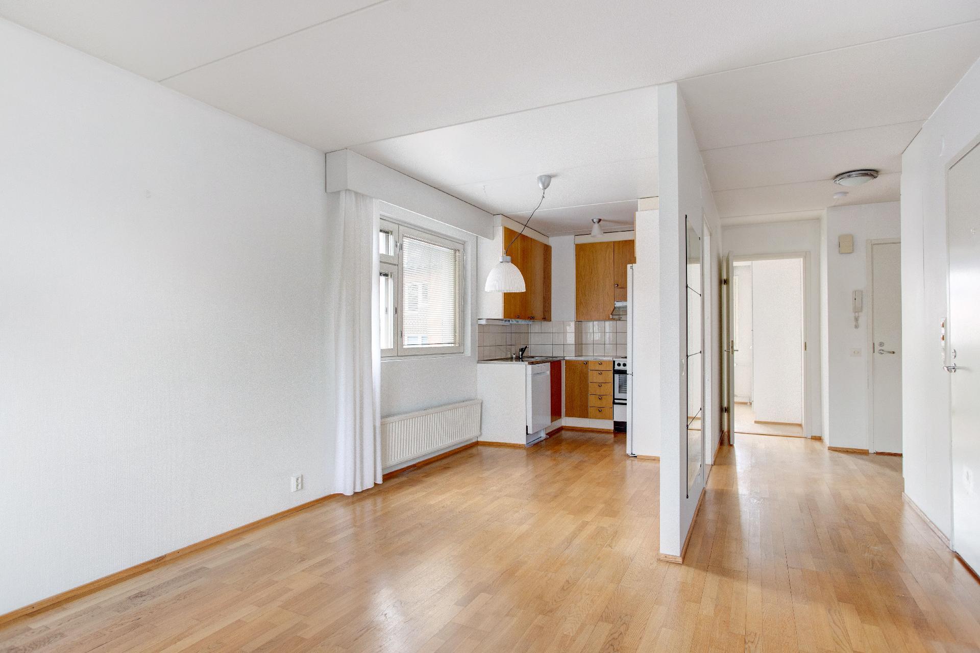 Puustellintie 4, Malminkartano, Helsinki