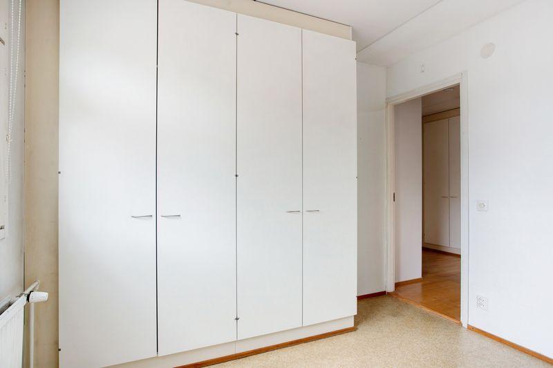 Puustellintie 4, Malminkartano, Helsinki