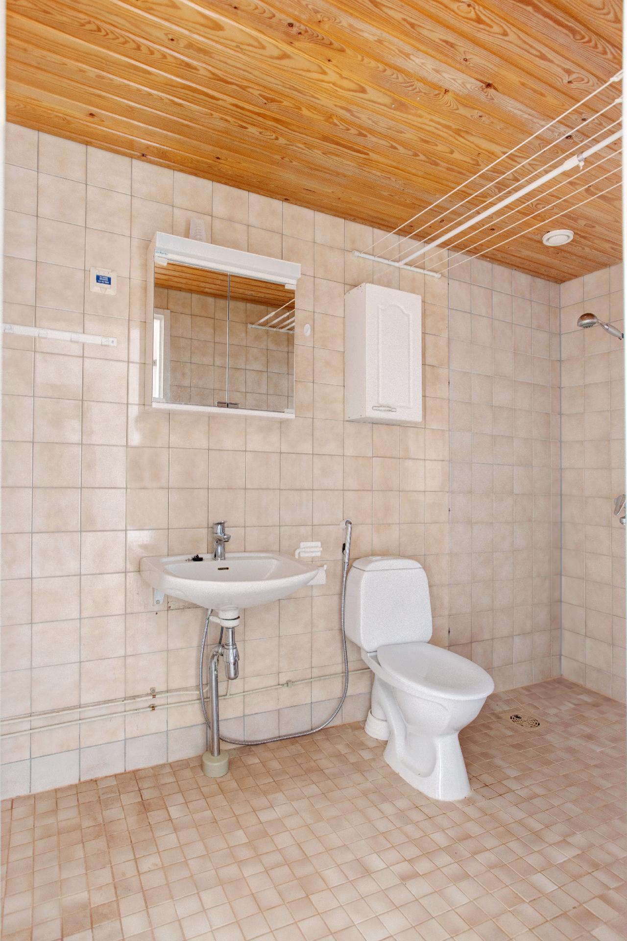 Puustellintie 4, Malminkartano, Helsinki