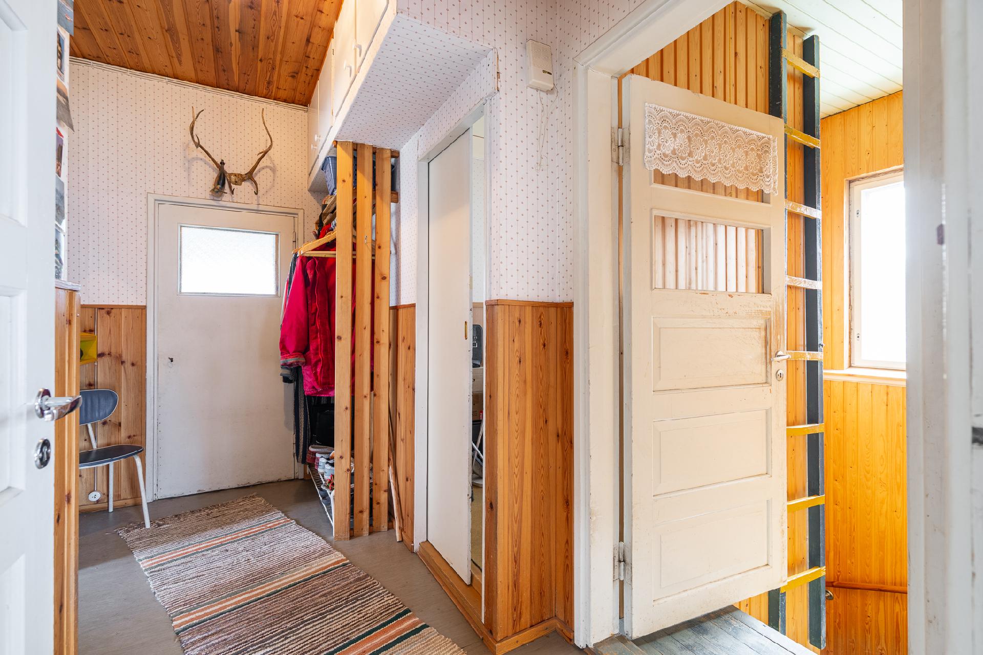 Yläkerran eteisaula