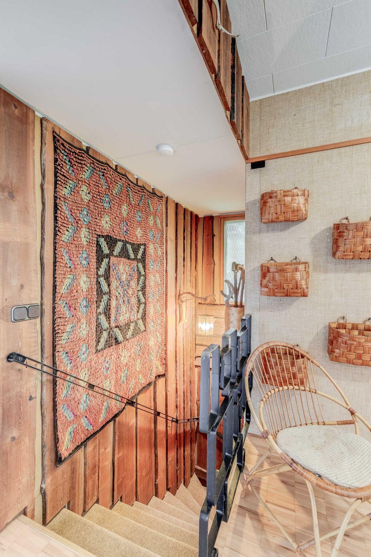 Asessorintie 1a, Torpparinmäki, Helsinki