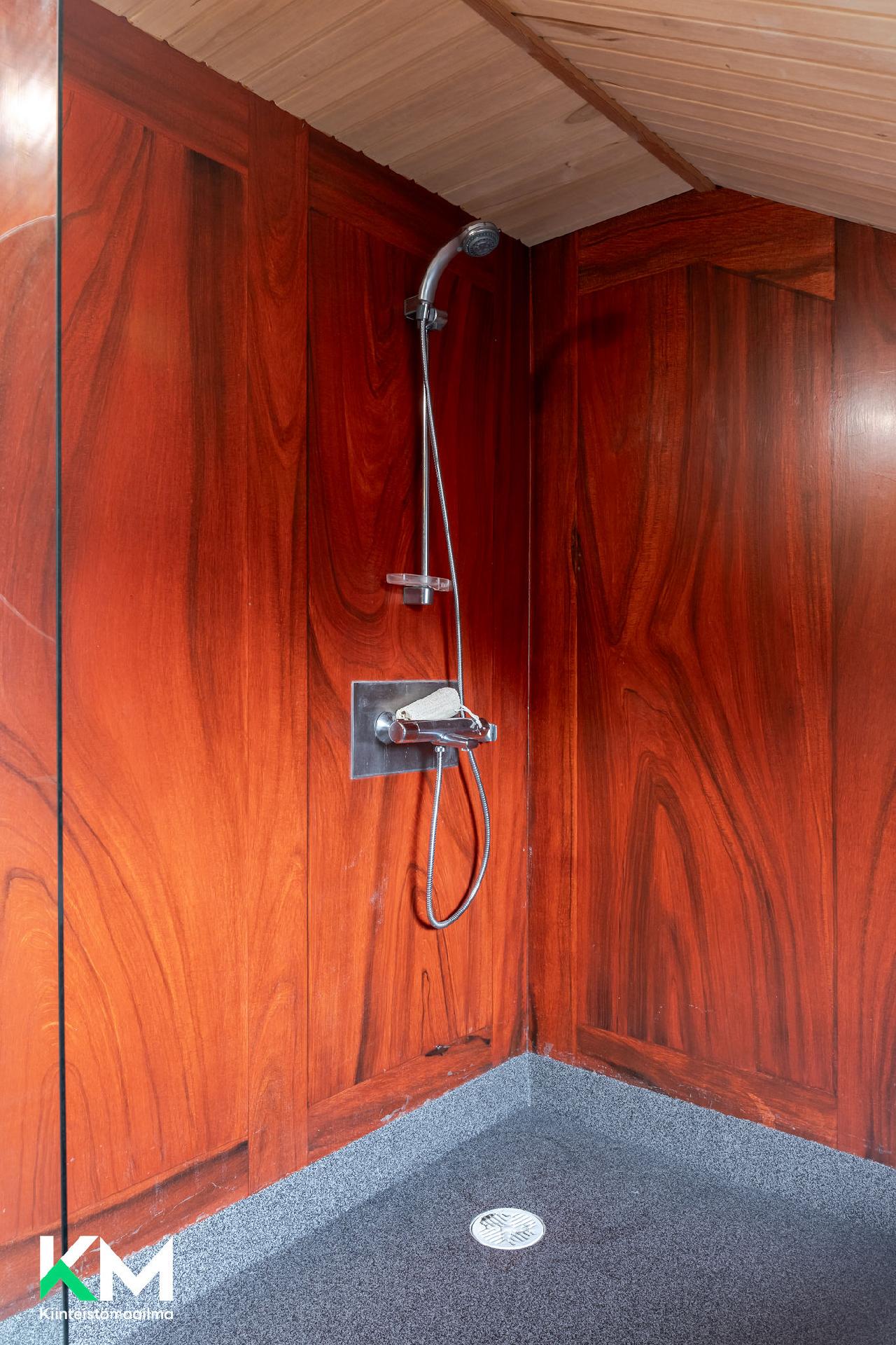 Karjalankatu 12, Paavola, Lahti