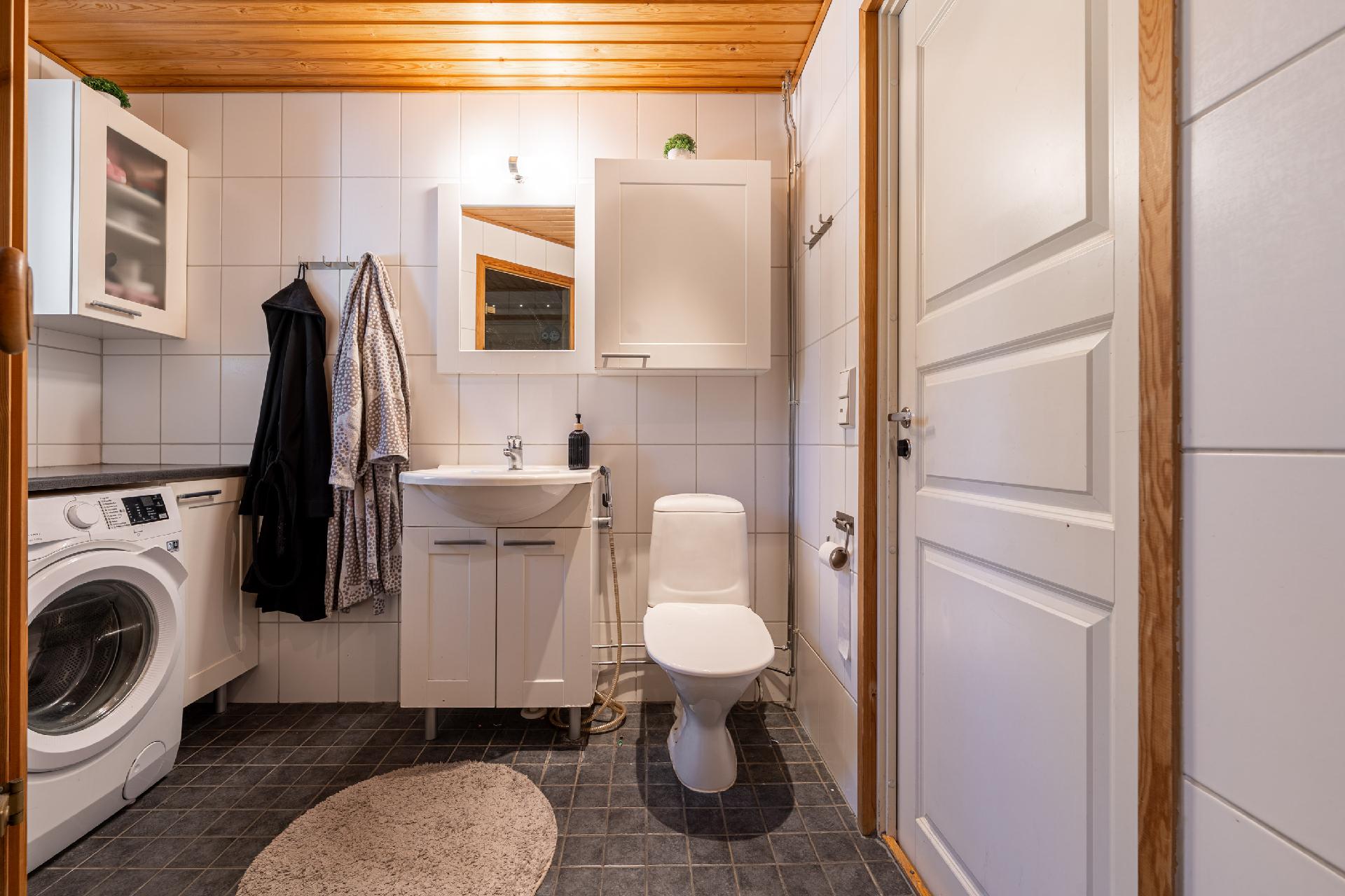 Mäkipirtinkatu 6, Lippumäki, Kuopio