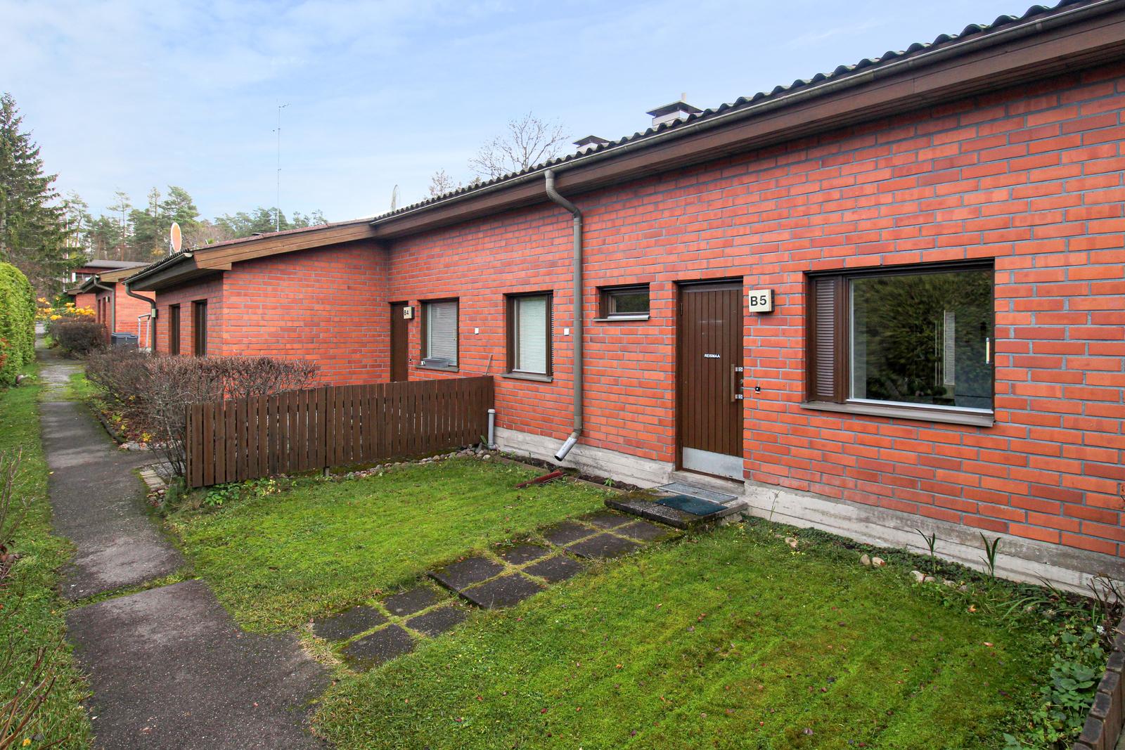Luokomiehentie 5, Puistola, Helsinki
