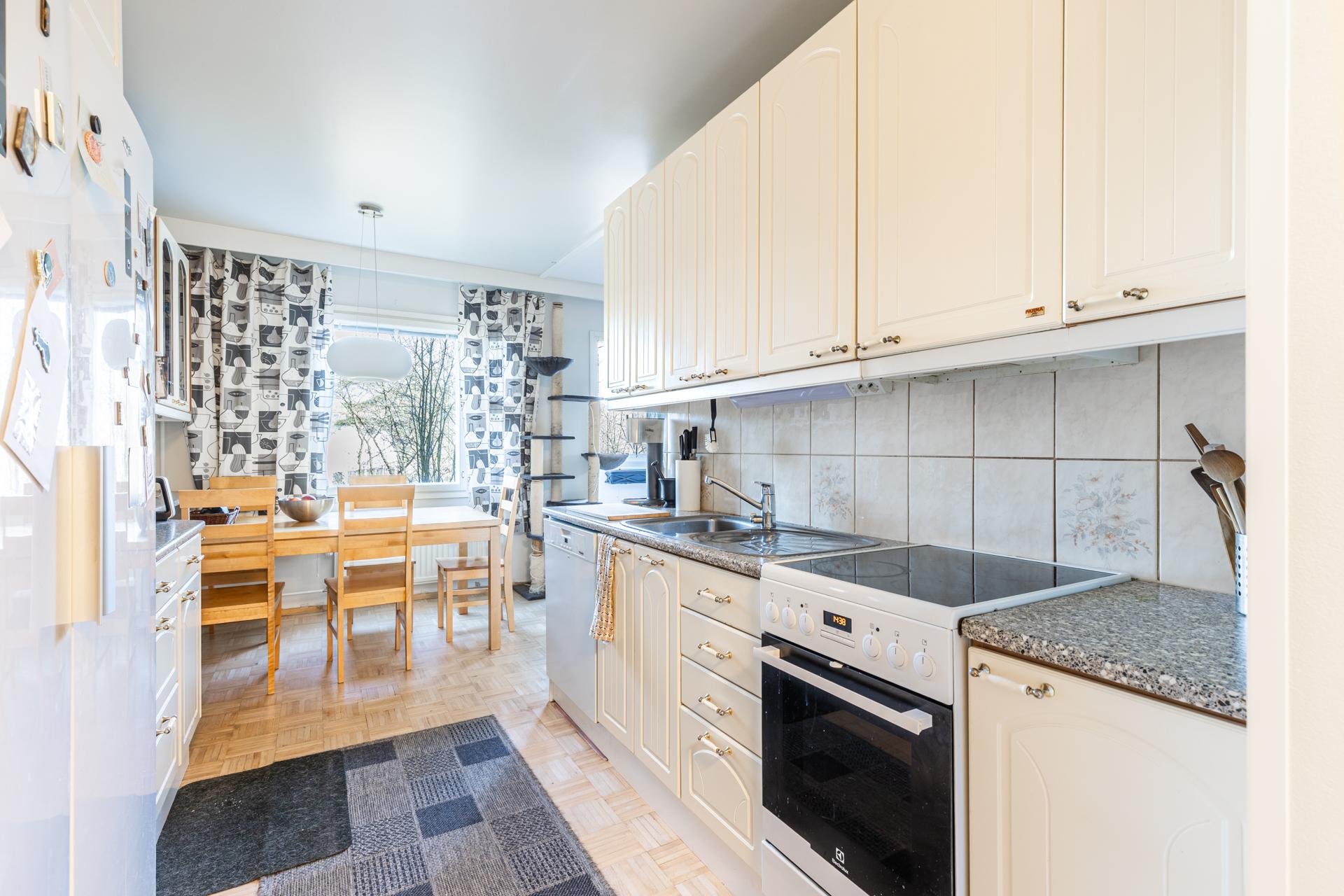 Puunkaatajantie 29, Heikinlaakso, Helsinki