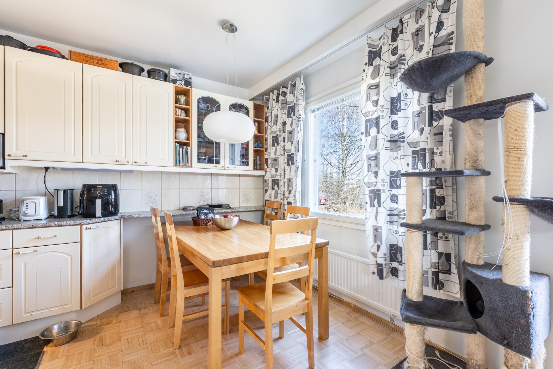 Puunkaatajantie 29, Heikinlaakso, Helsinki