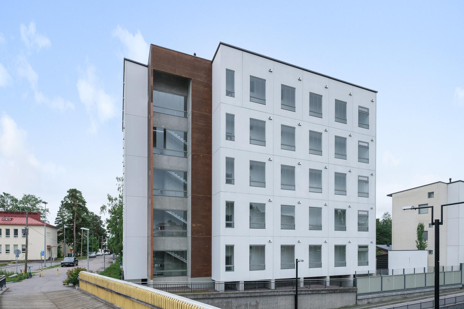 Orvokkitie 20, Tikkurila, Vantaa