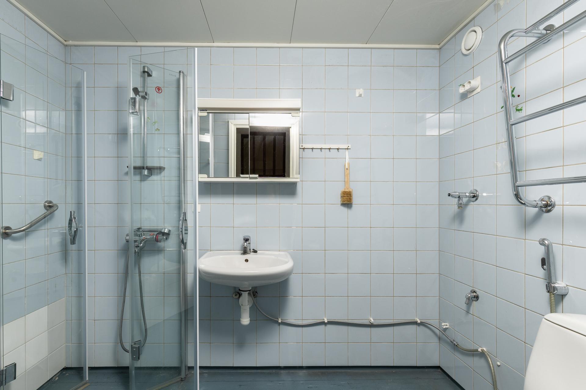 Saniaistie 24, Tapanila, Helsinki