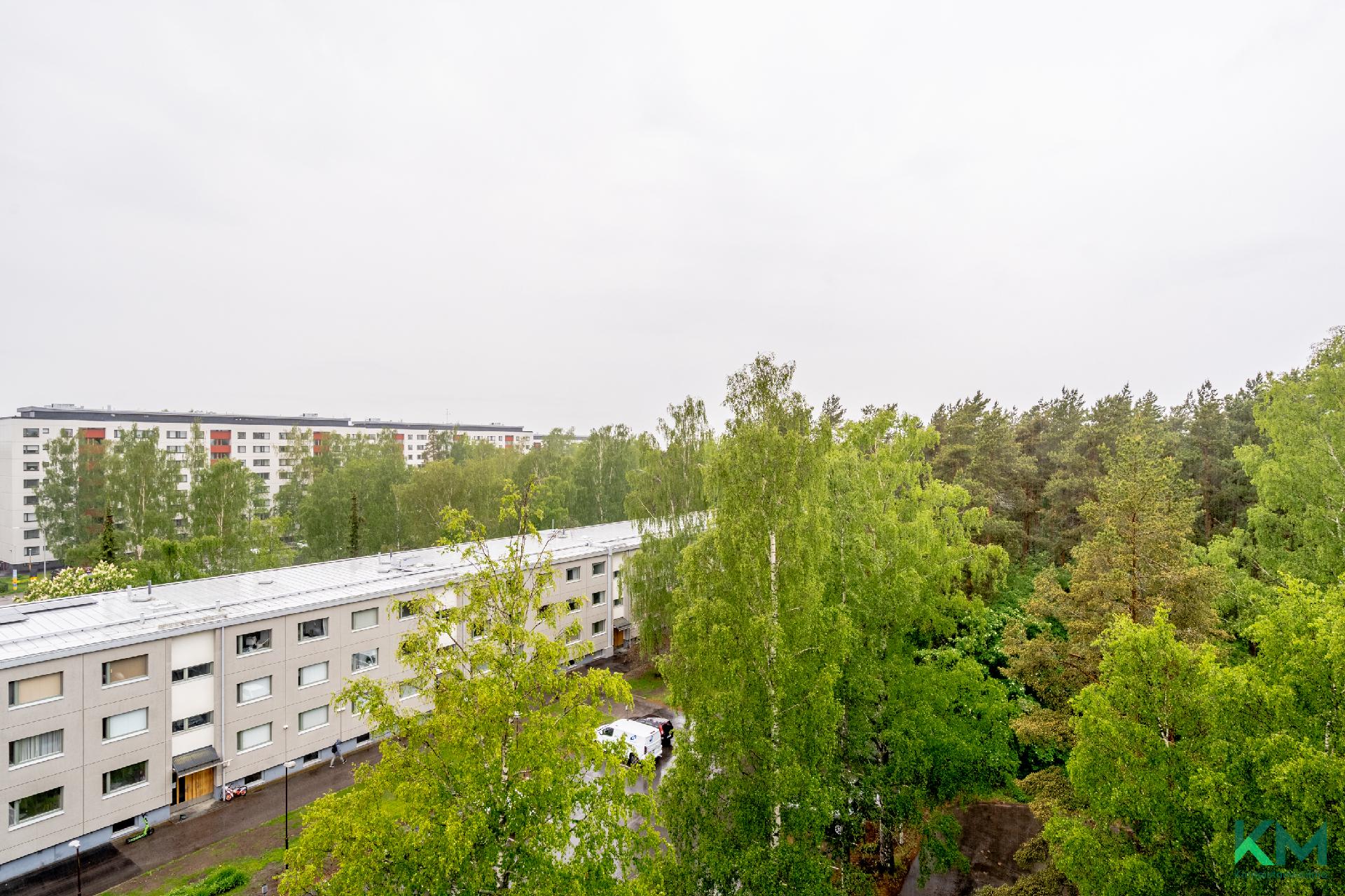 Kaarikuja 4, Kontula, Helsinki