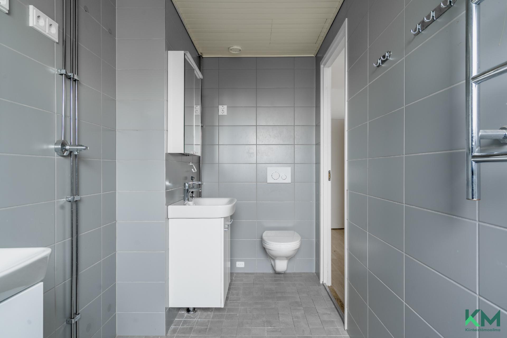 Kaarikuja 4, Kontula, Helsinki