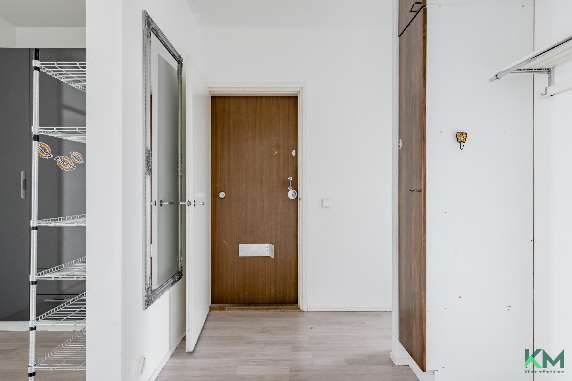 Kaarikuja 4, Kontula, Helsinki