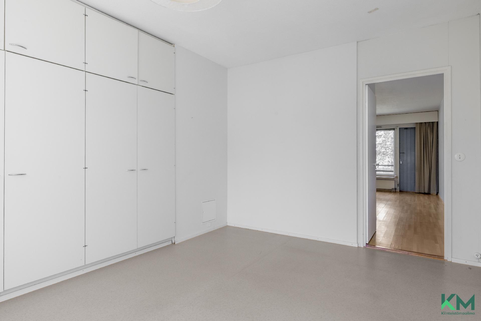 Koukkusaarentie 1, Vuosaari, Helsinki