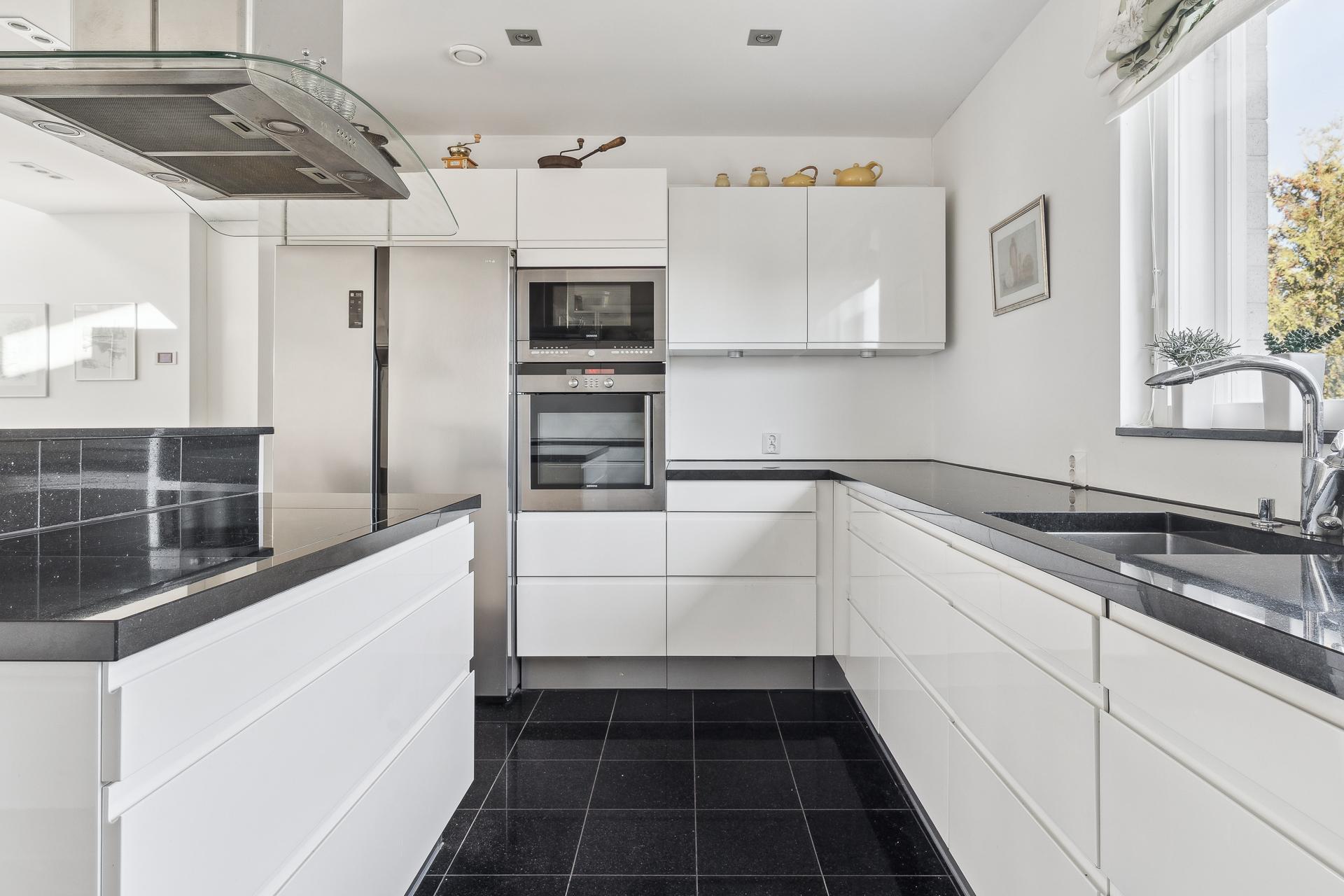 Kortesuontie 5, Tapanila, Helsinki