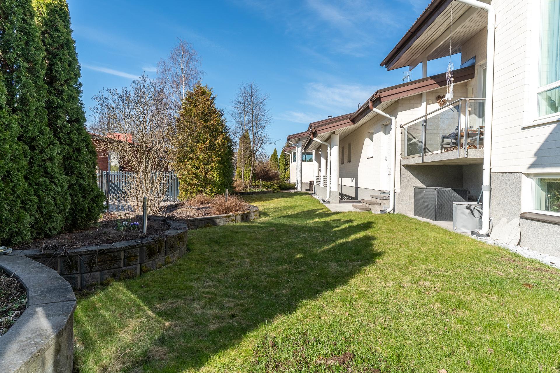 Kortesuontie 5, Tapanila, Helsinki