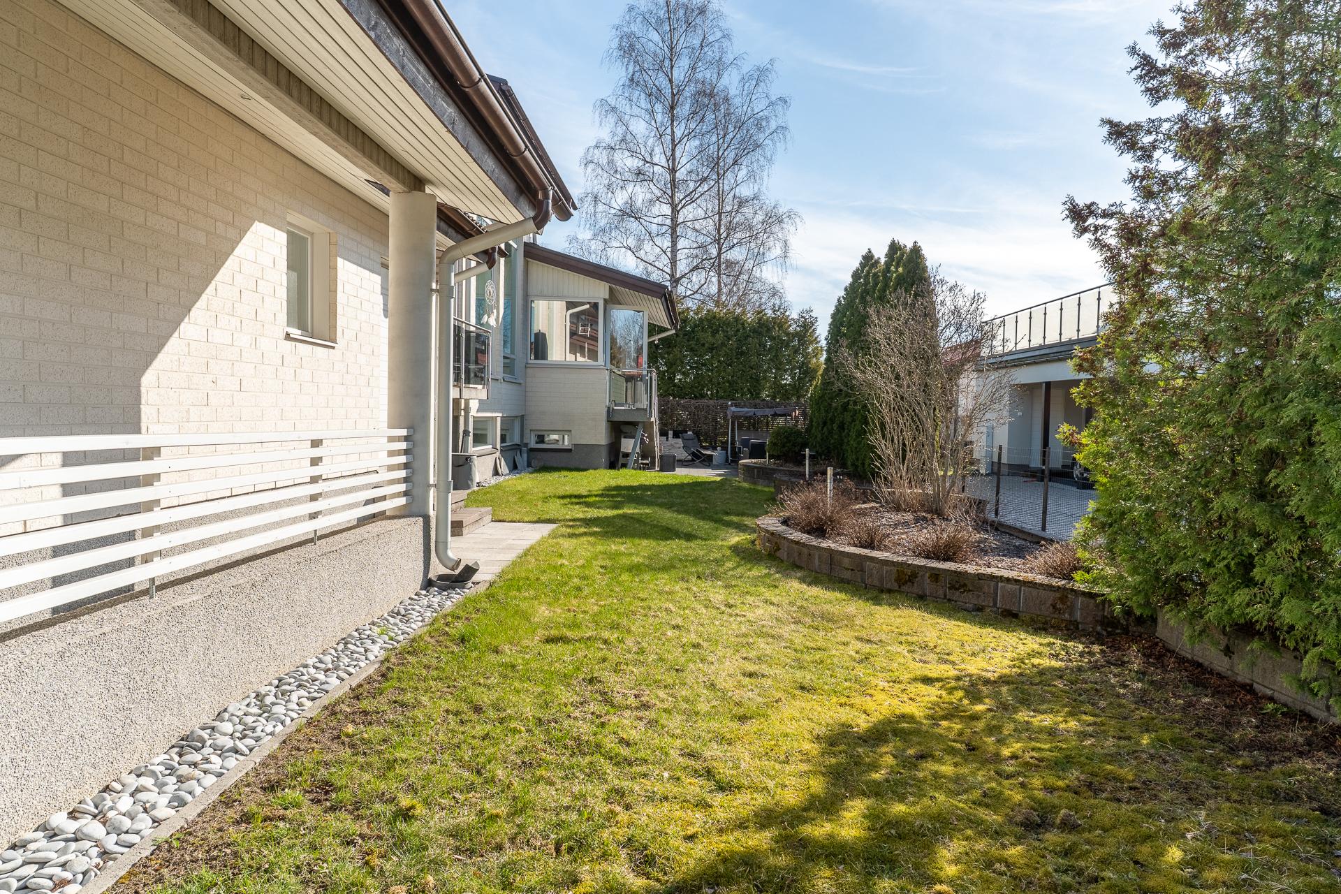 Kortesuontie 5, Tapanila, Helsinki