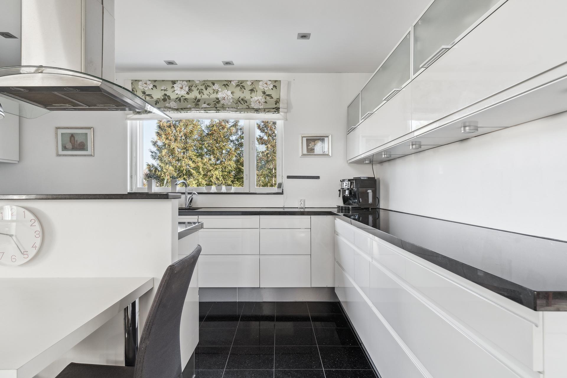 Kortesuontie 5, Tapanila, Helsinki