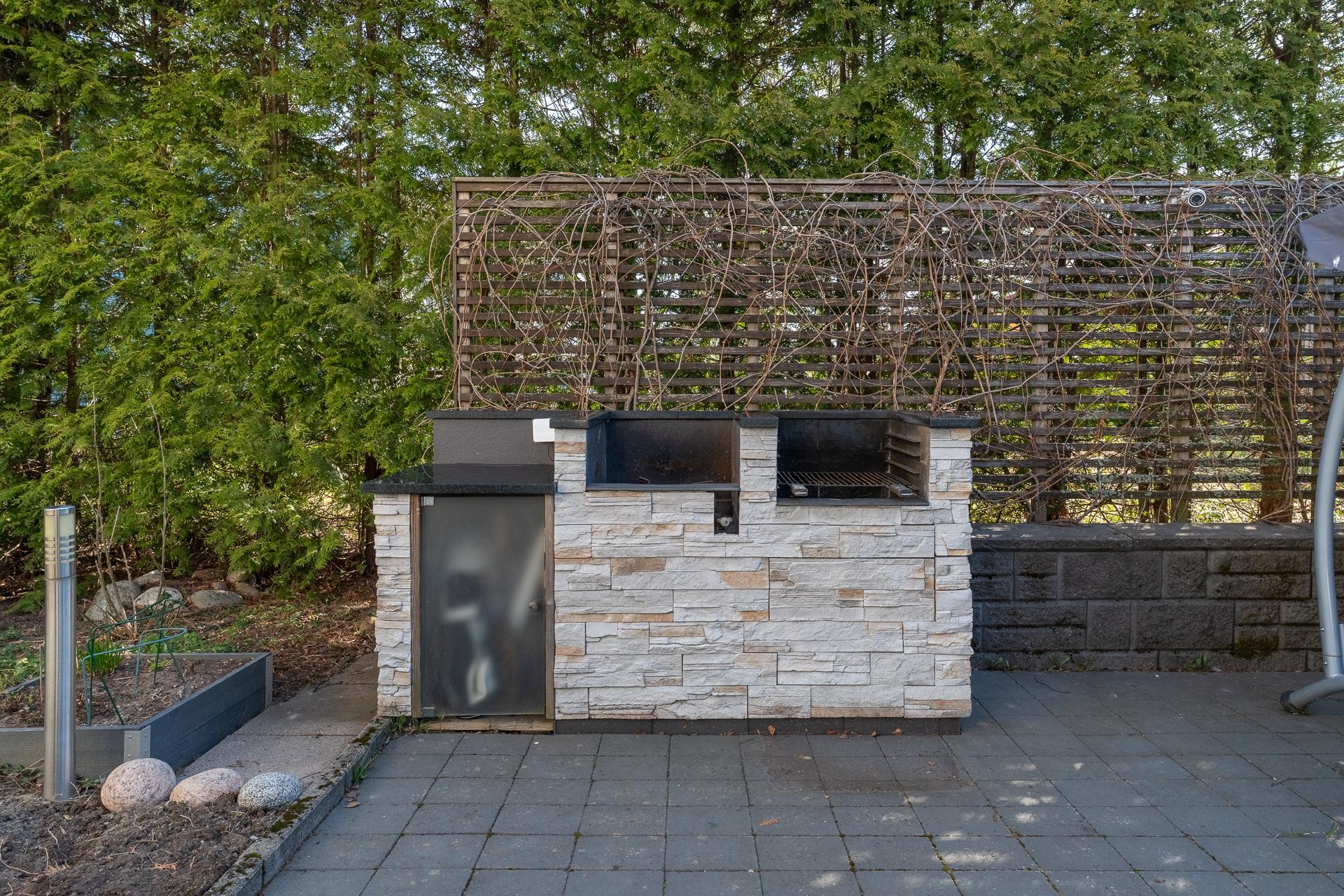 Kortesuontie 5, Tapanila, Helsinki