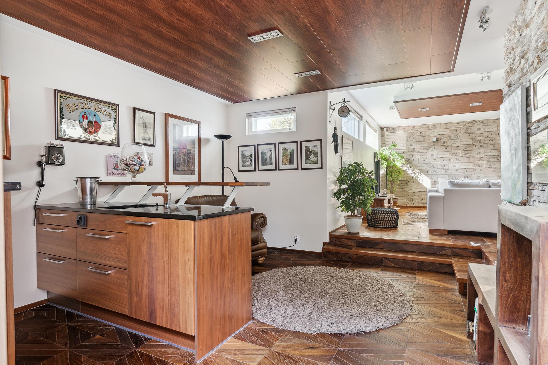 Kortesuontie 5, Tapanila, Helsinki