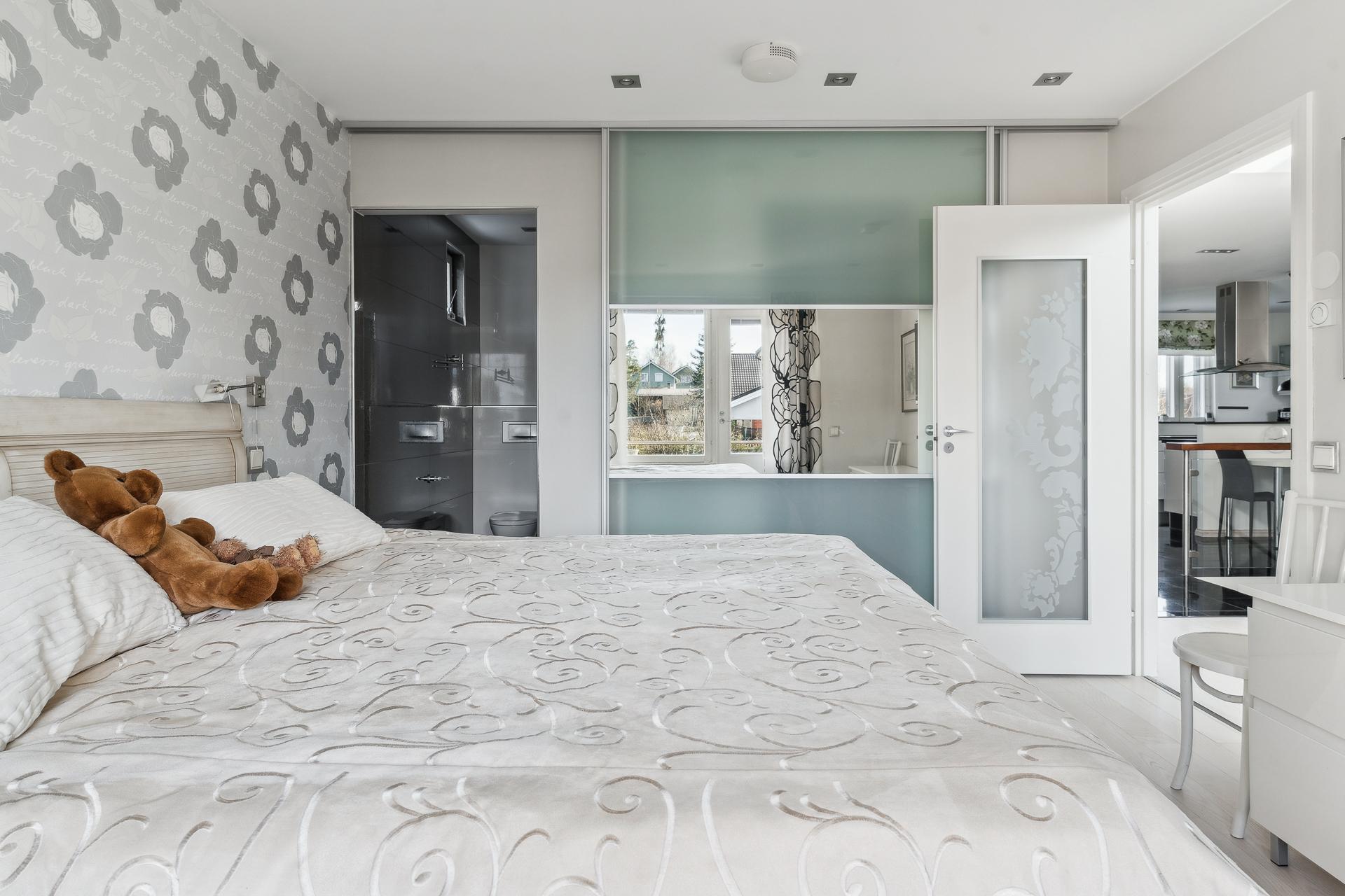 Kortesuontie 5, Tapanila, Helsinki