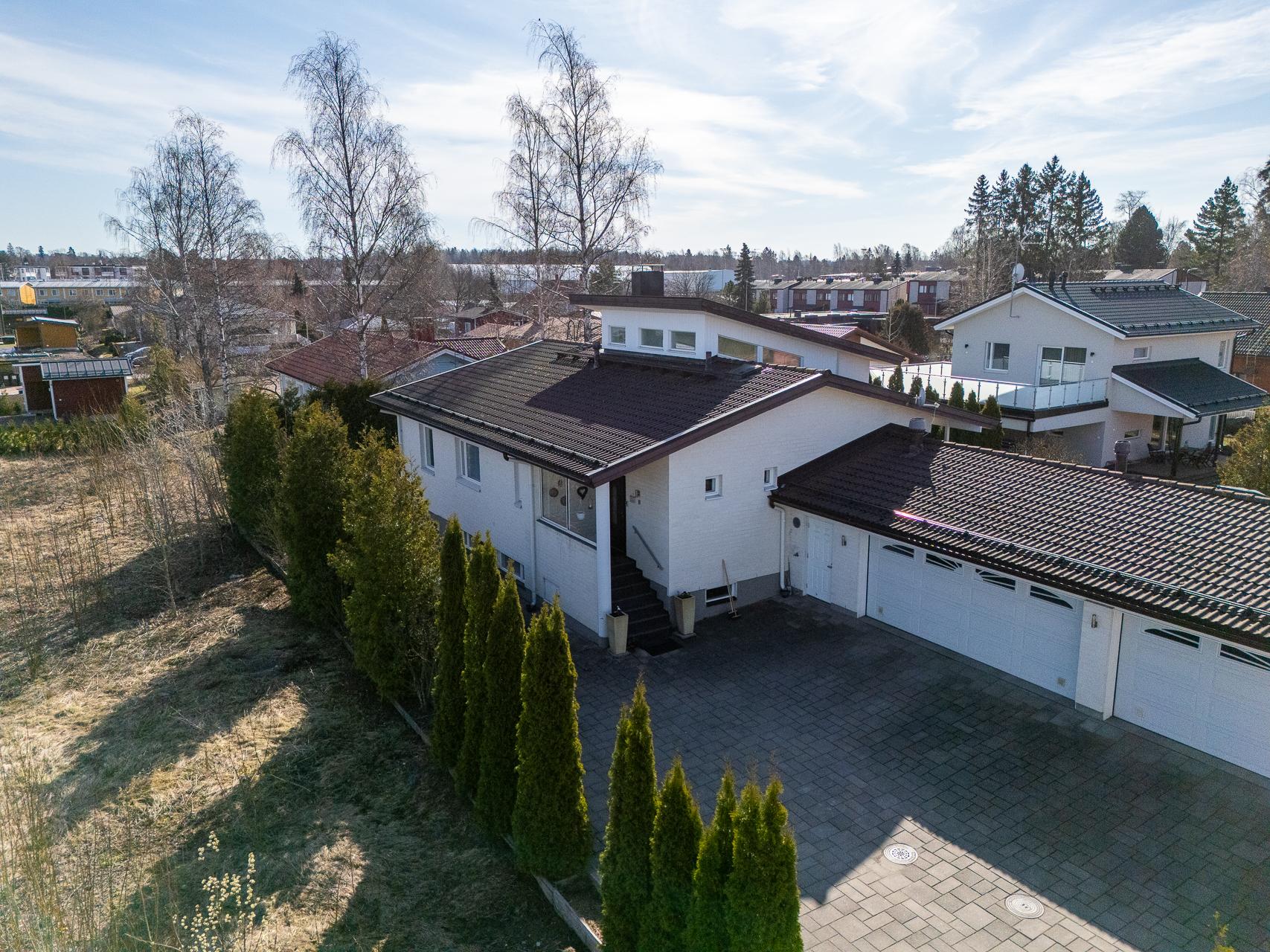 Kortesuontie 5, Tapanila, Helsinki