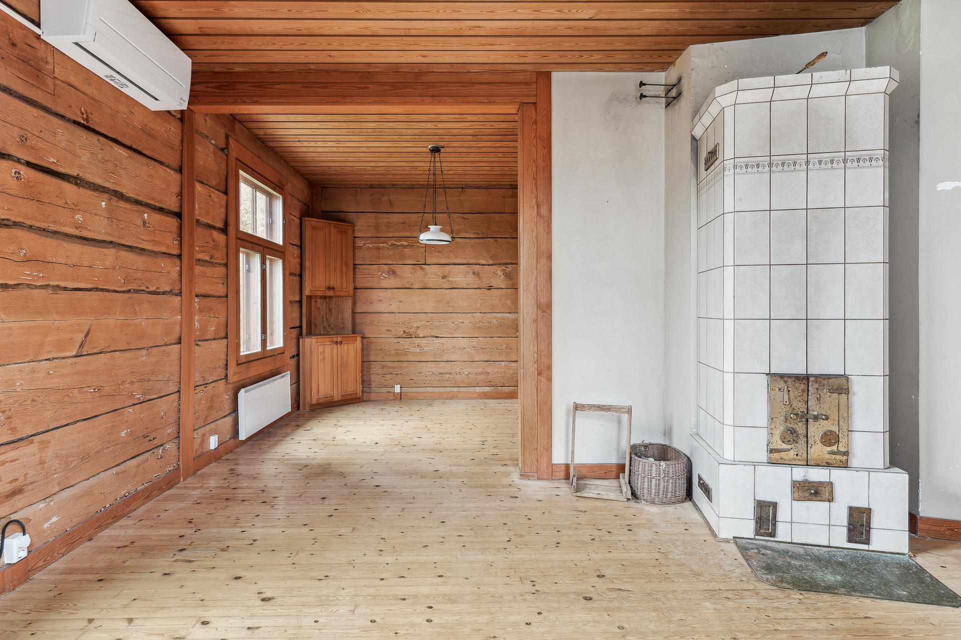 Rasmuksentie 6, Tapaninkylä, Helsinki