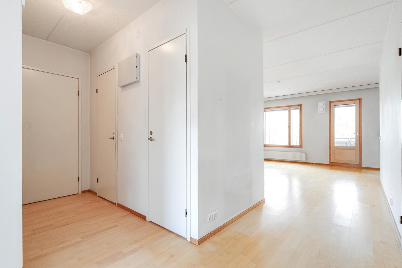 Notkotie 24-26, Ylä-Malmi, Helsinki
