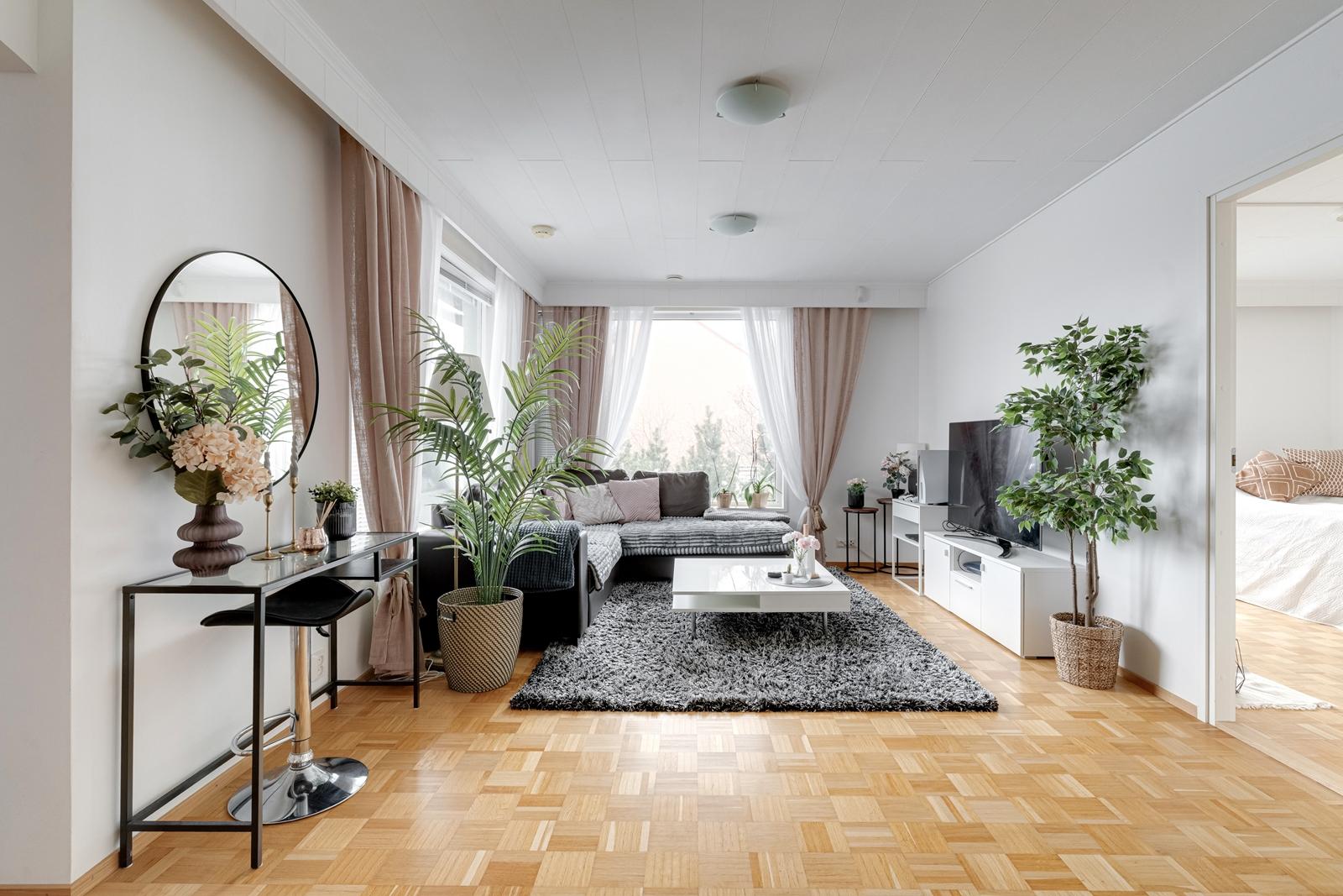 Peiponkatu 10, Alppikylä, Helsinki