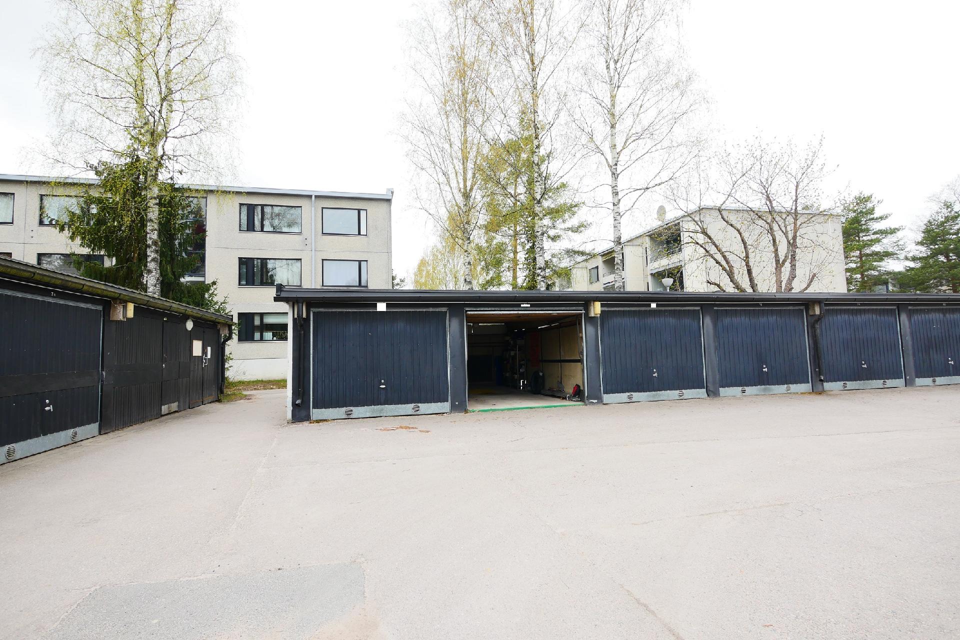 Jousimiehentie 8, Siltamäki, Helsinki