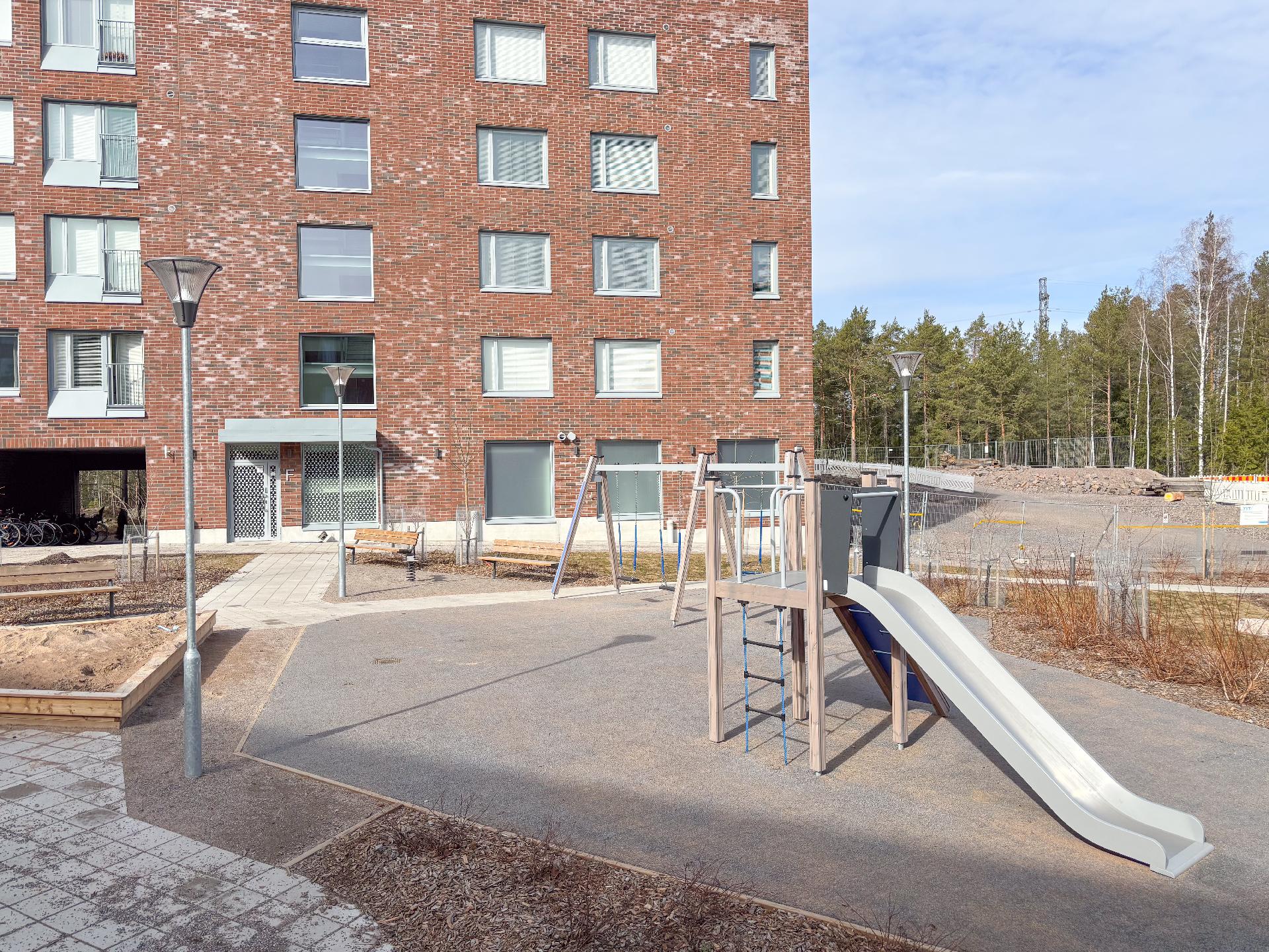 Maisemamaalauksenkatu 10 D 80, Kuninkaantammi, Helsinki