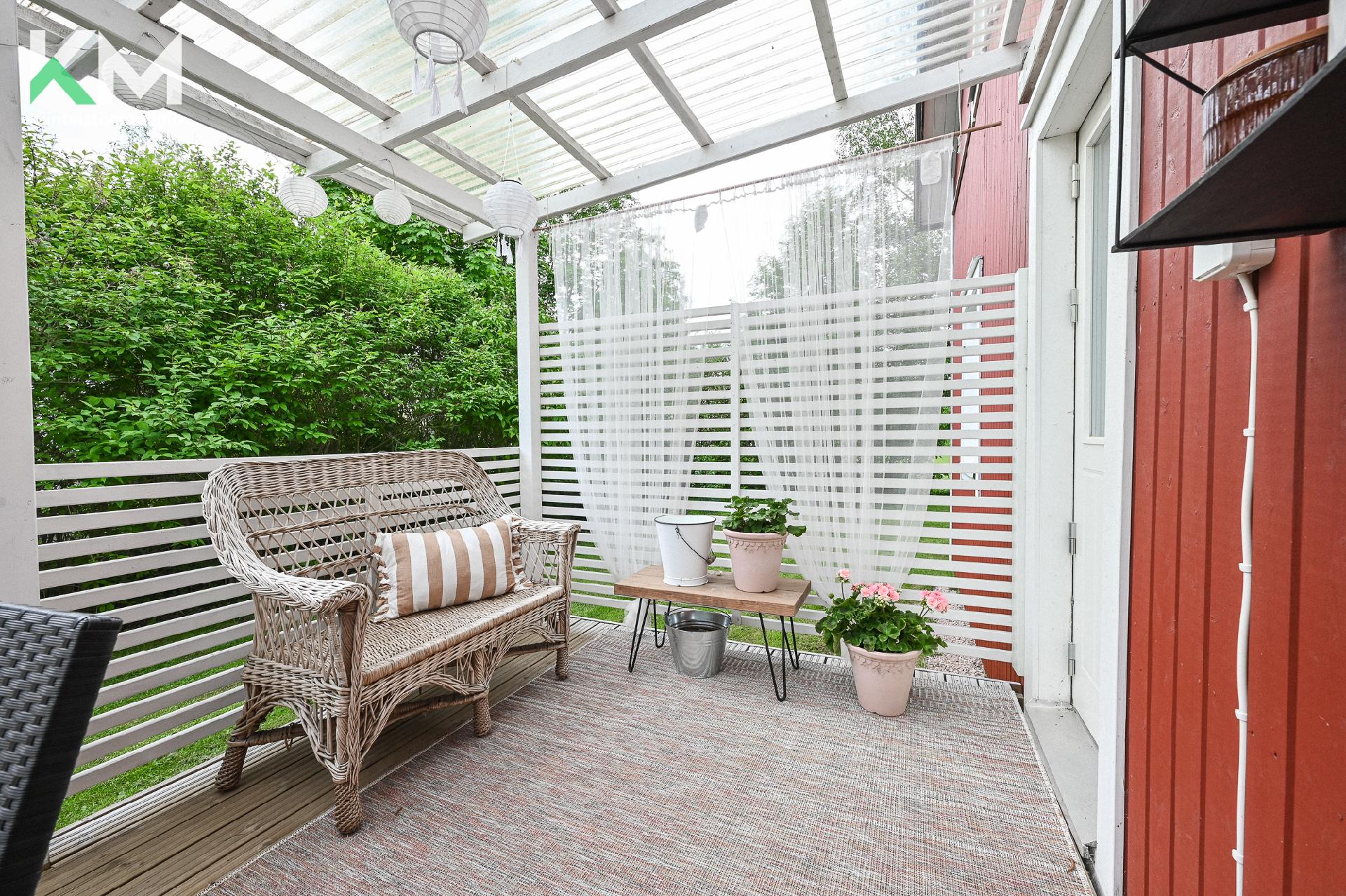 Peltotie 17, Kurikka