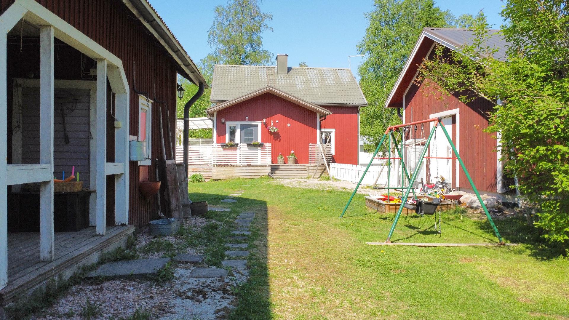 Peltotie 17, Kurikka