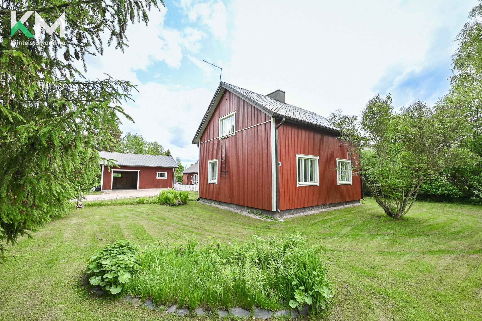 Peltotie 17, Kurikka