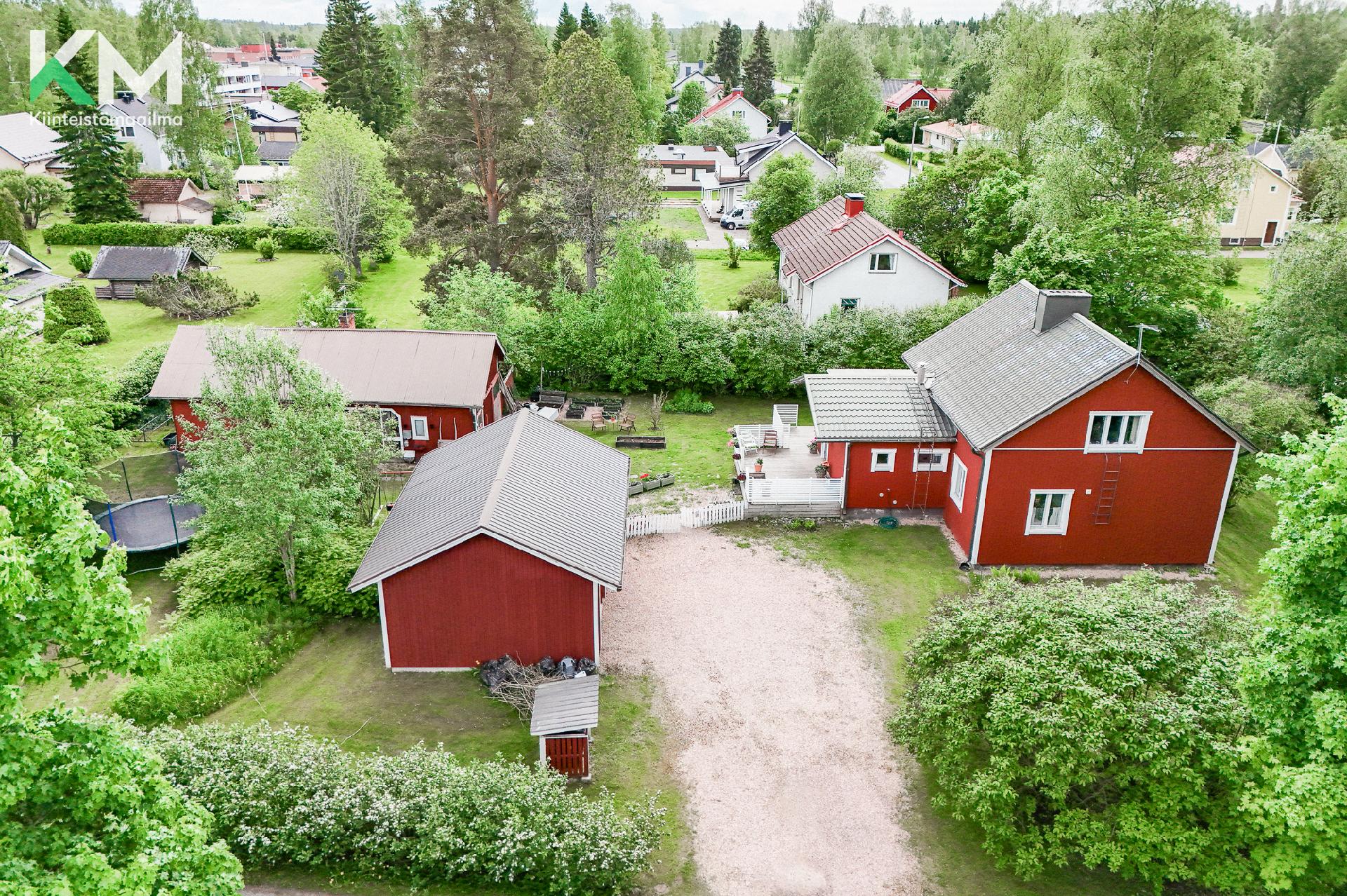 Peltotie 17, Kurikka