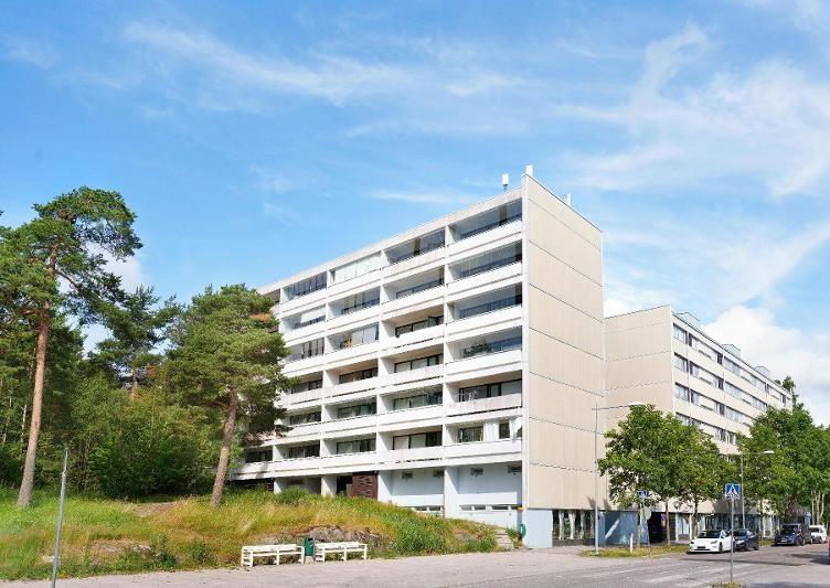 Julkisivu