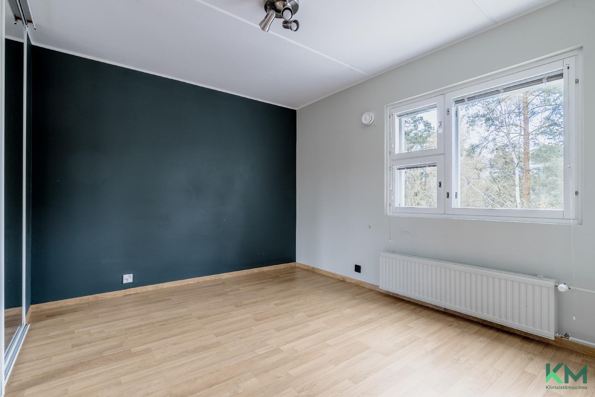 Kyläkaivontie 2, Hiekkaharju, Vantaa