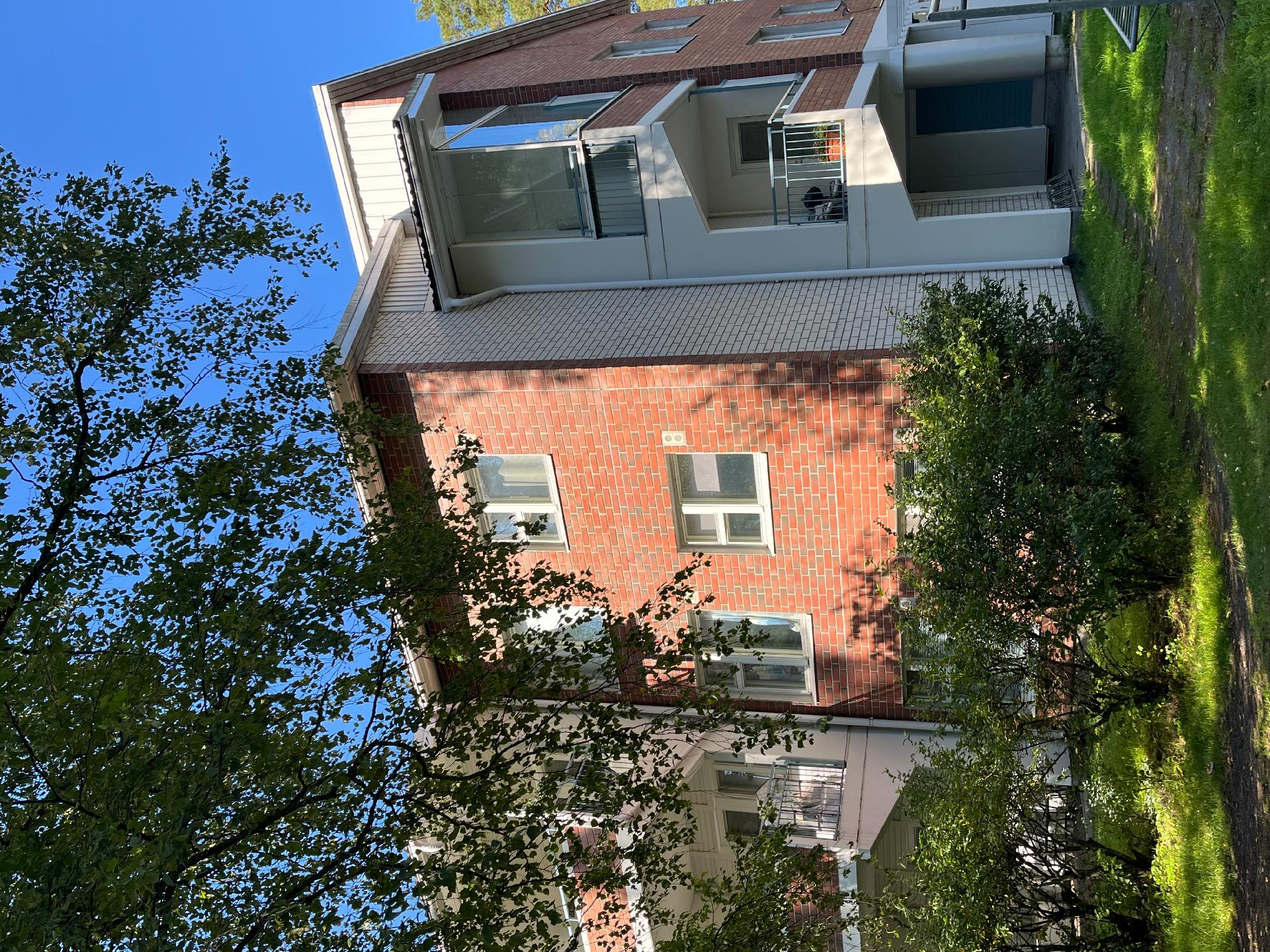 Kyläkaivontie 2, Hiekkaharju, Vantaa