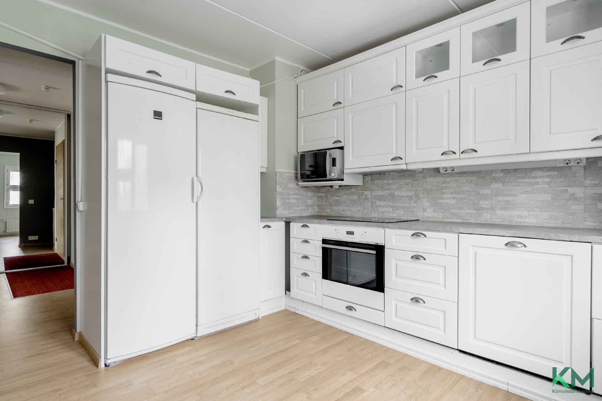 Kyläkaivontie 2, Hiekkaharju, Vantaa