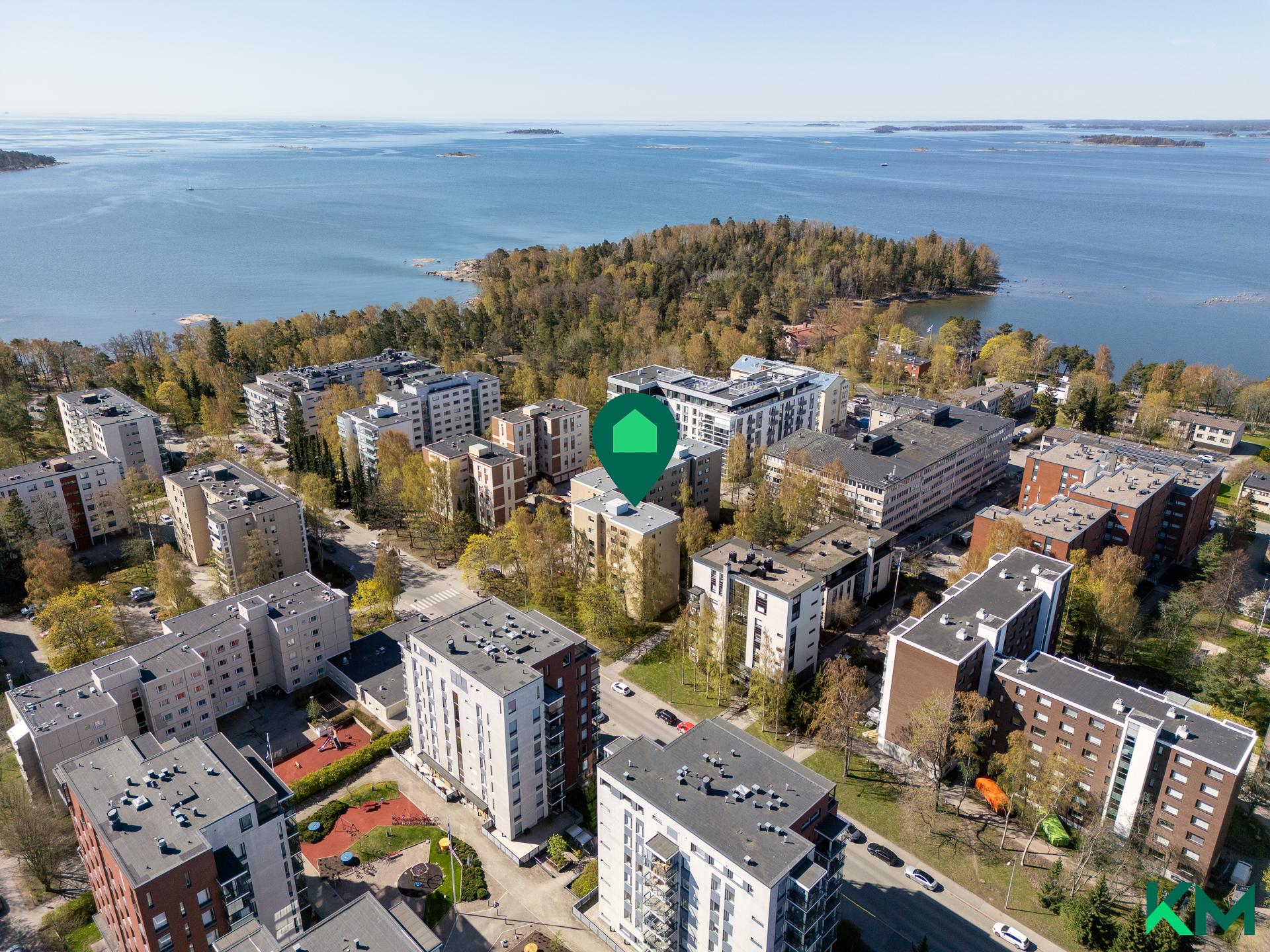 Itälahdenkatu 8, Lauttasaari, Helsinki