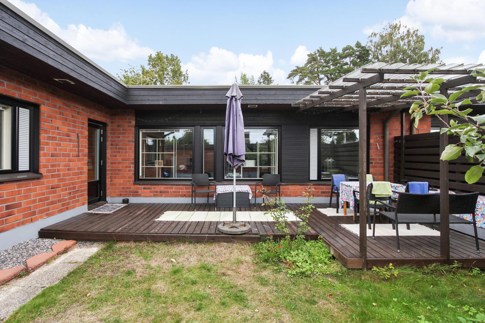 Rastilantie 16, Vuosaari, Helsinki