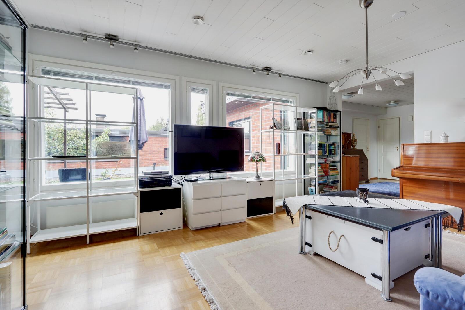 Rastilantie 16, Vuosaari, Helsinki