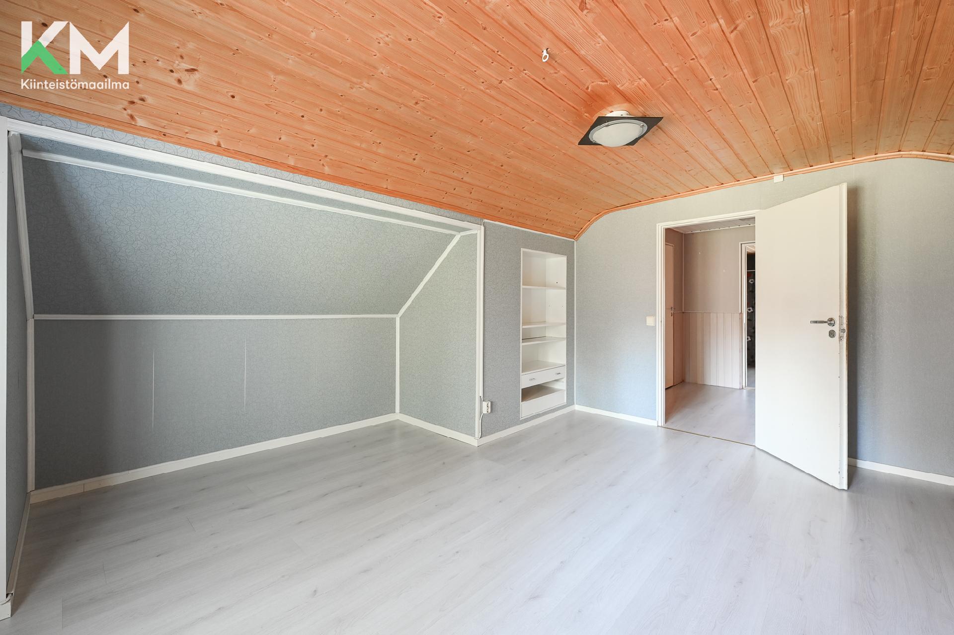 Riistatie 32, Autio, Kurikka