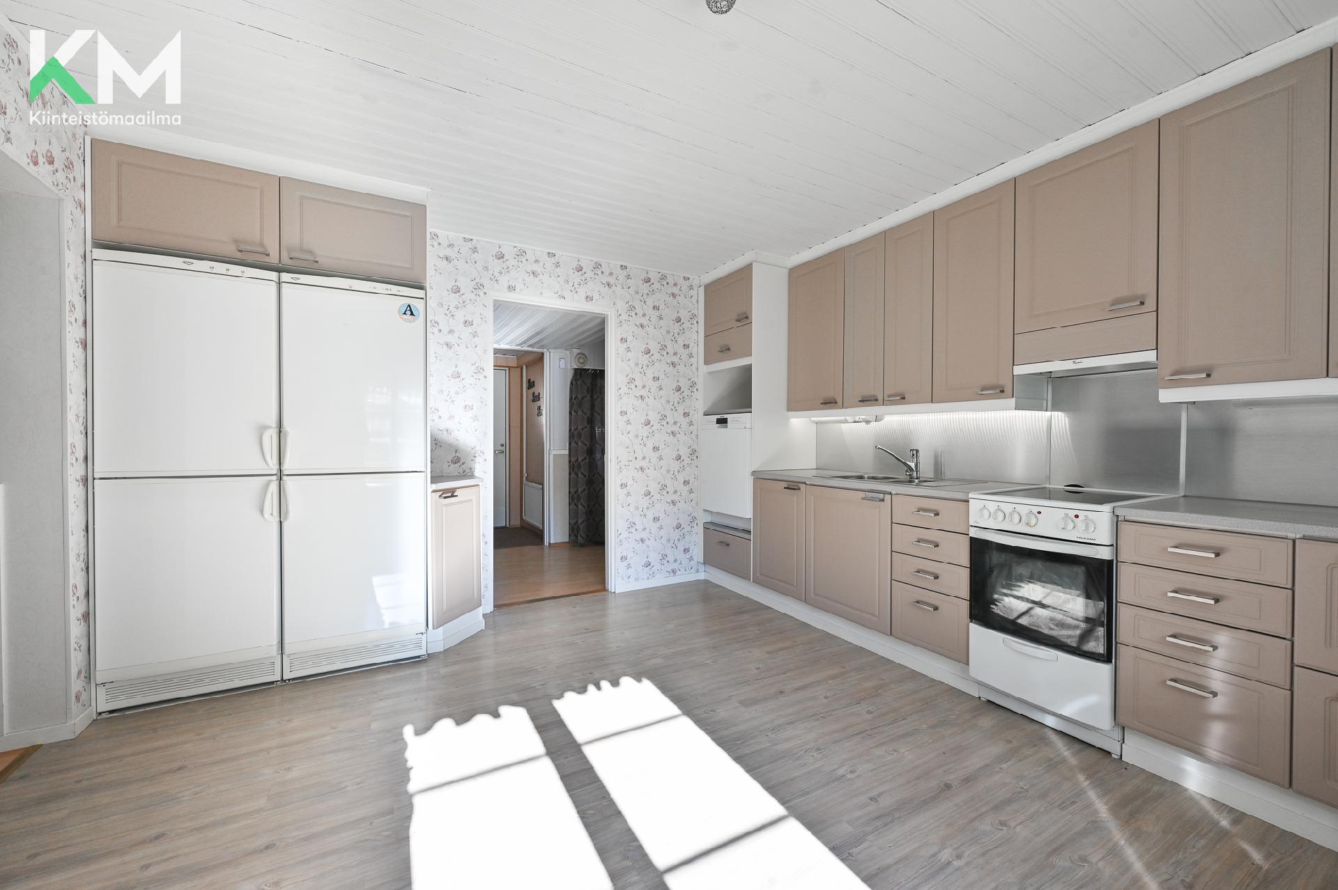 Riistatie 32, Autio, Kurikka