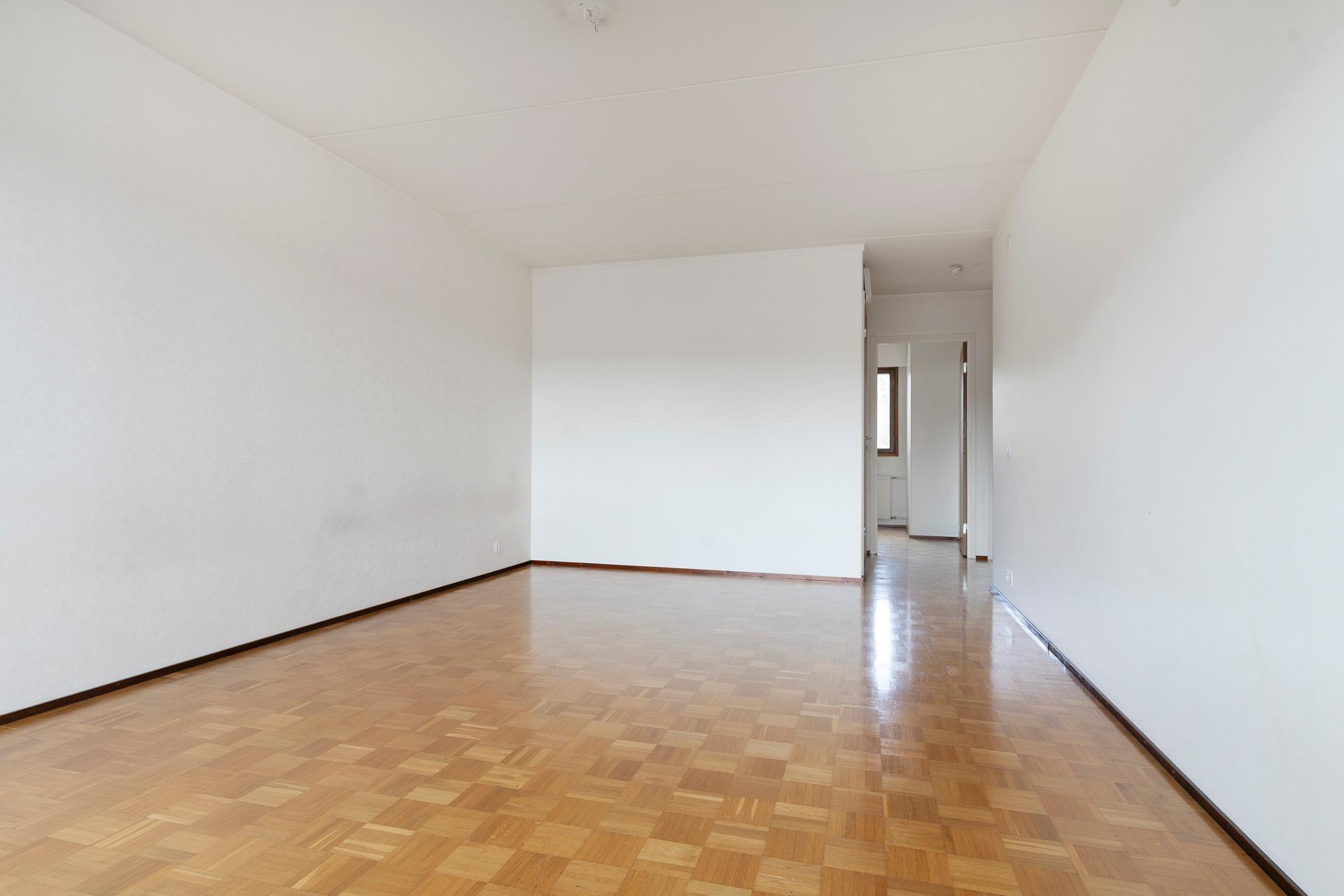 Myyrmäentie 4, Myyrmäki, Vantaa