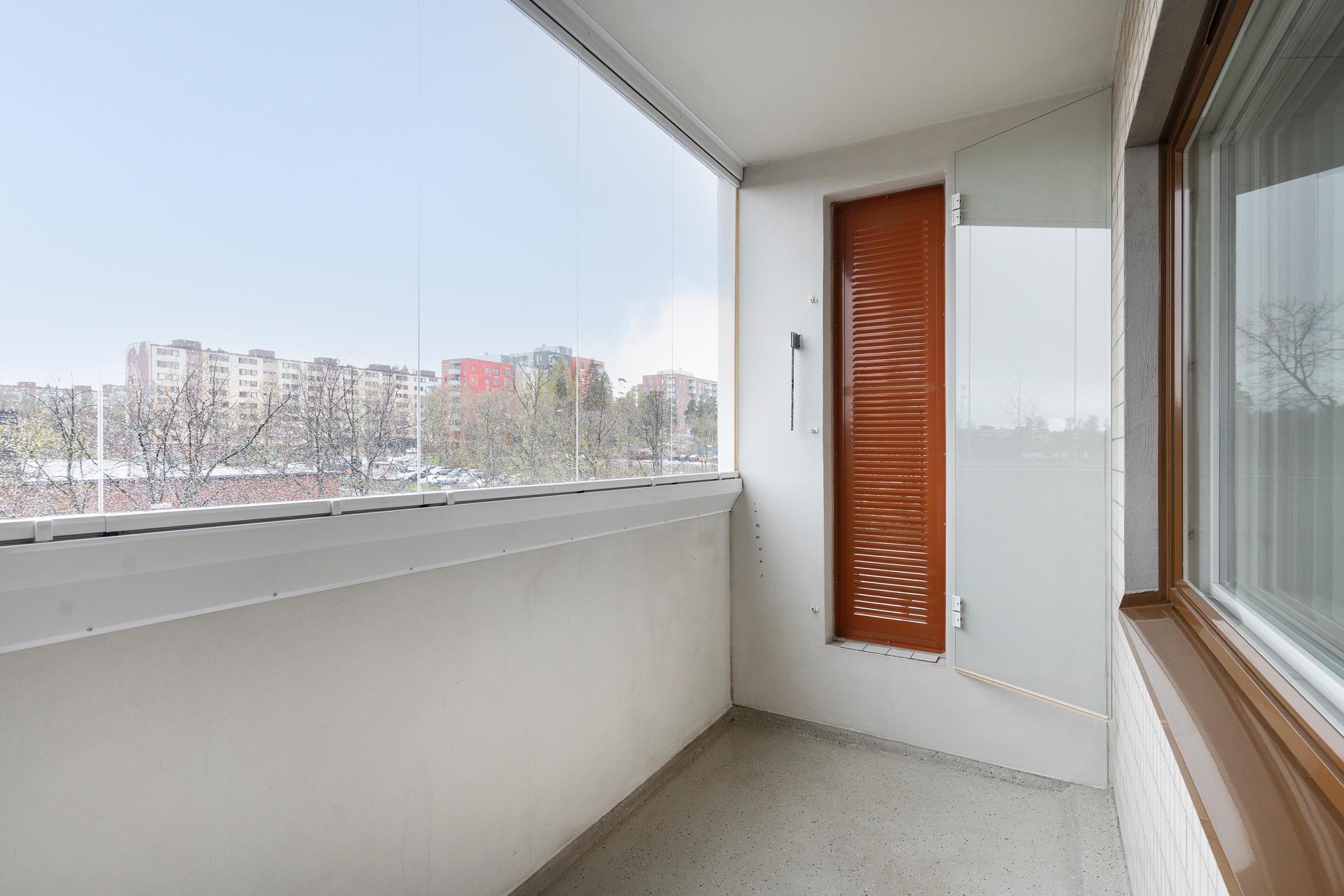 Myyrmäentie 4, Myyrmäki, Vantaa